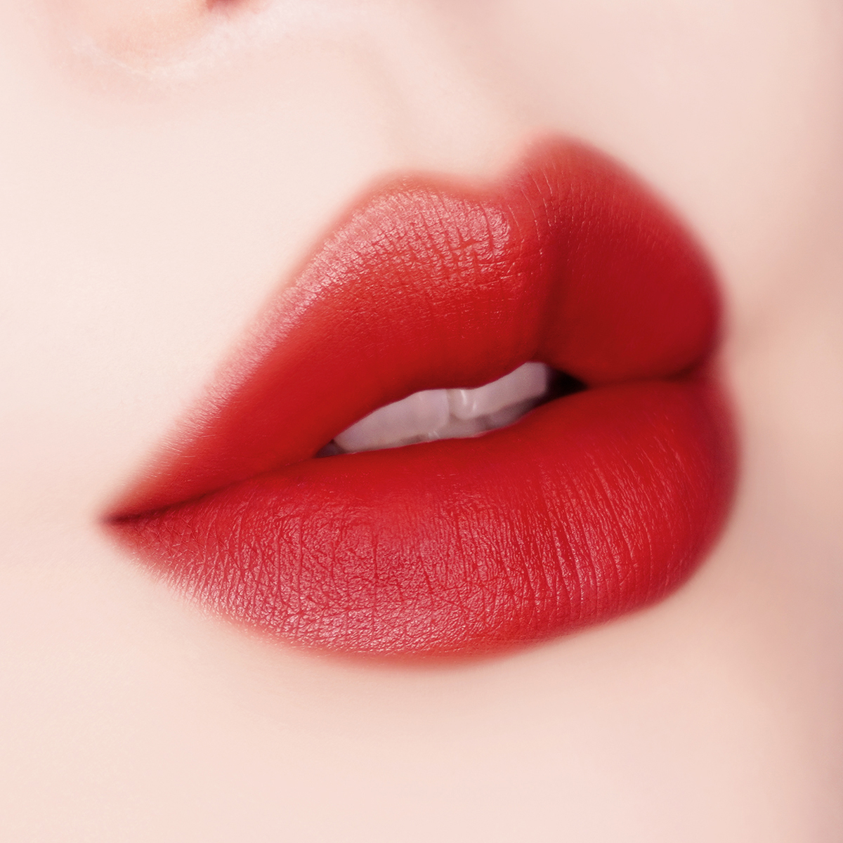  Black Rouge Mara Hot Water -LV03 Burnning MARA-  أحمر شفاه أسود - تنت مارا هوت ووتر