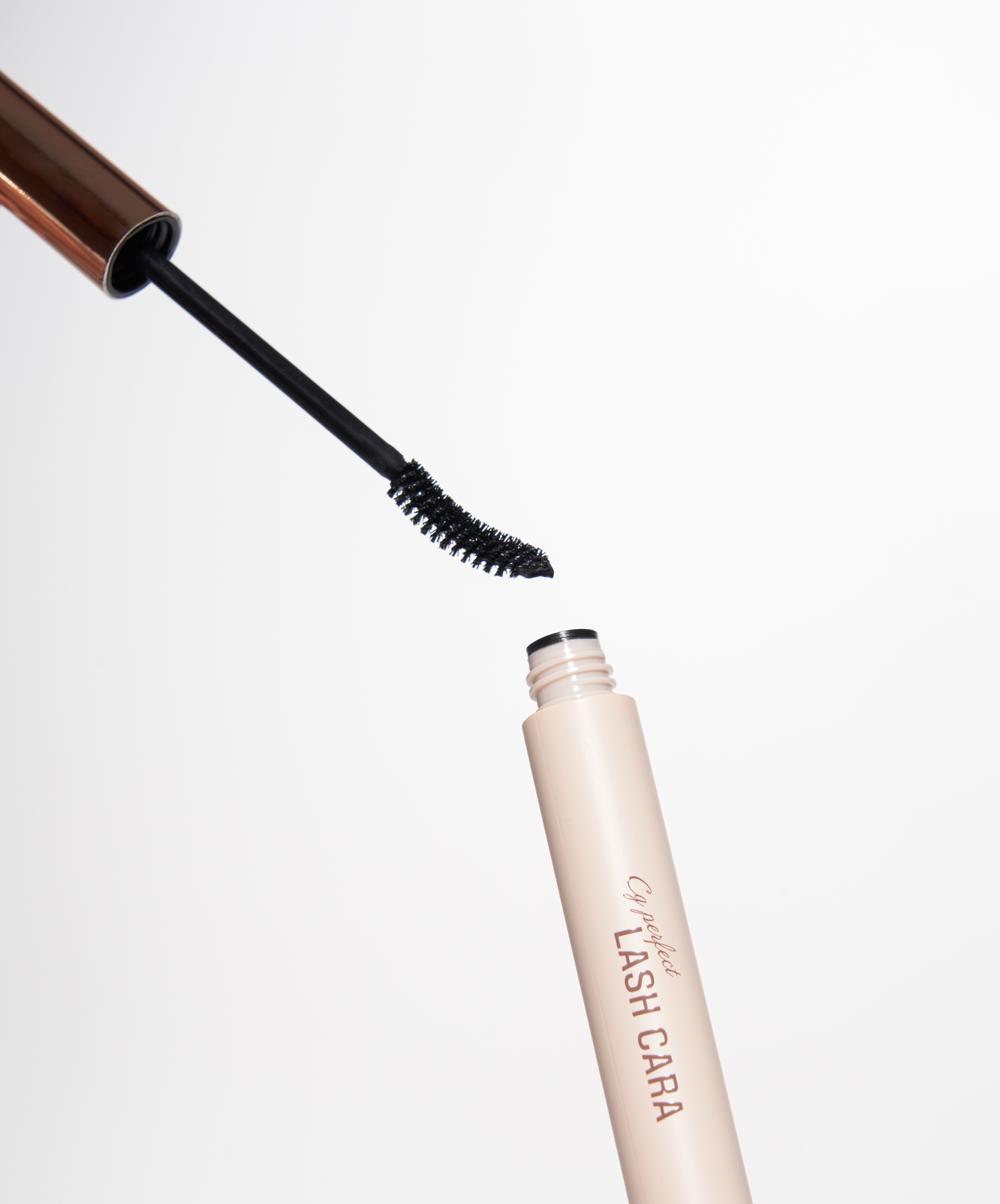 CG PERFECT LASH CARA - بلاك روج مسكرا