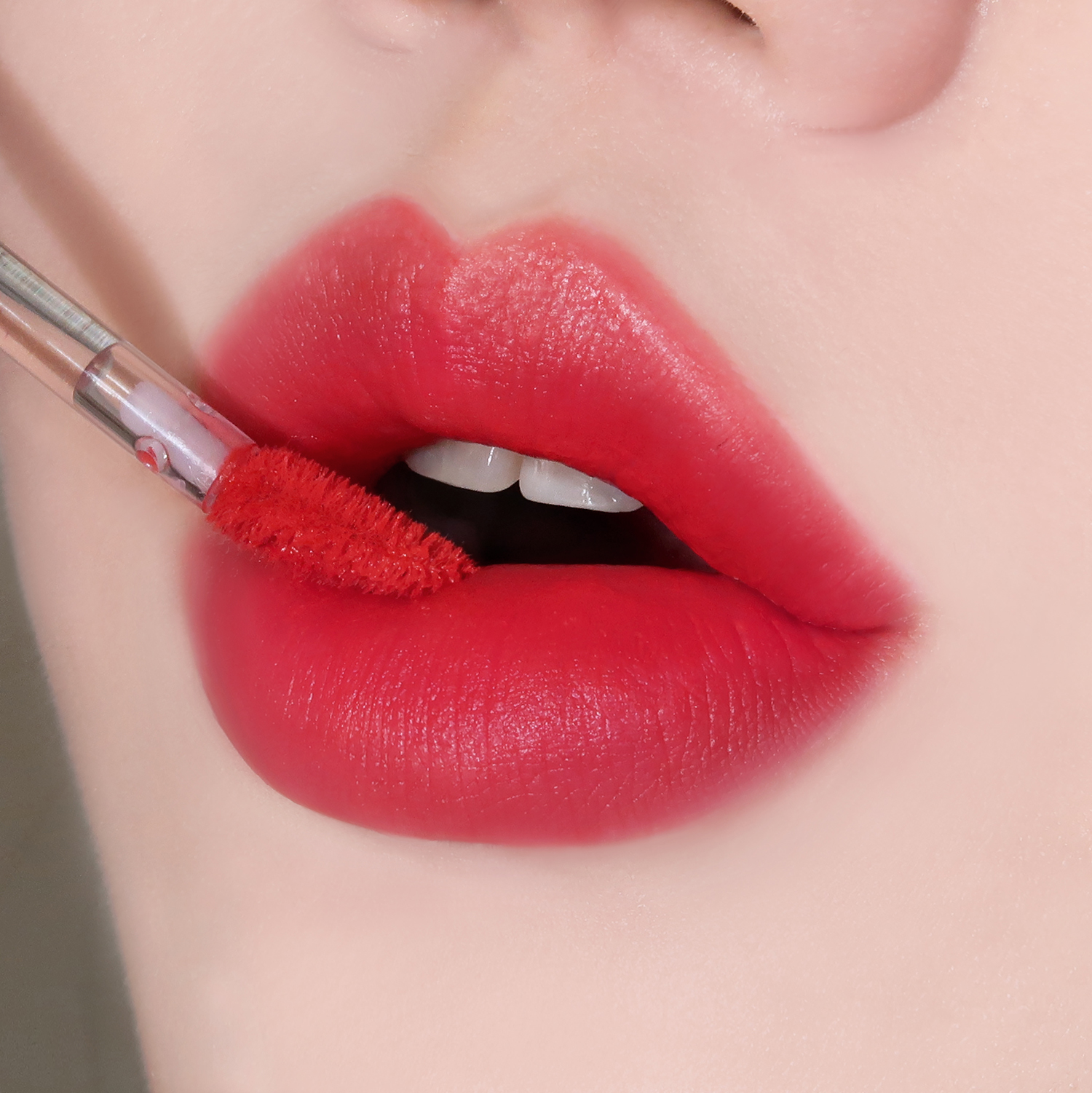 BLACK ROUGE - Air Fit Velvet Tint 9 - A46 Dot Clair Red -حمر شفاه أسود - لون مخملي إير فيت 9 