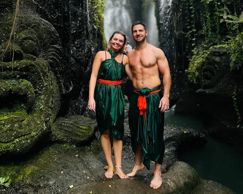 Melukat Ceremony at Beji Griya Waterfall