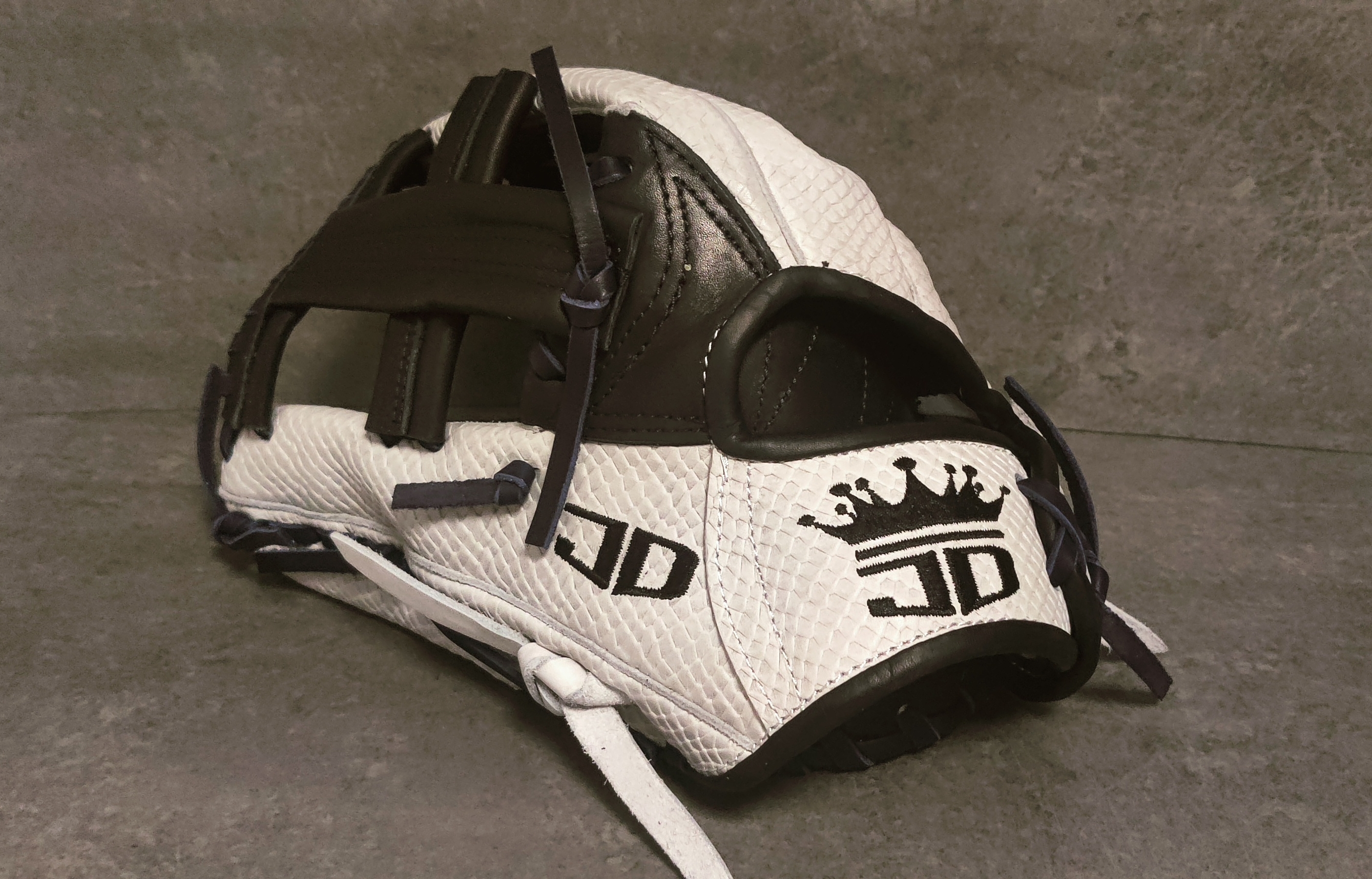 Jadel Custom Gloves LHT 13" Single Post Softball 