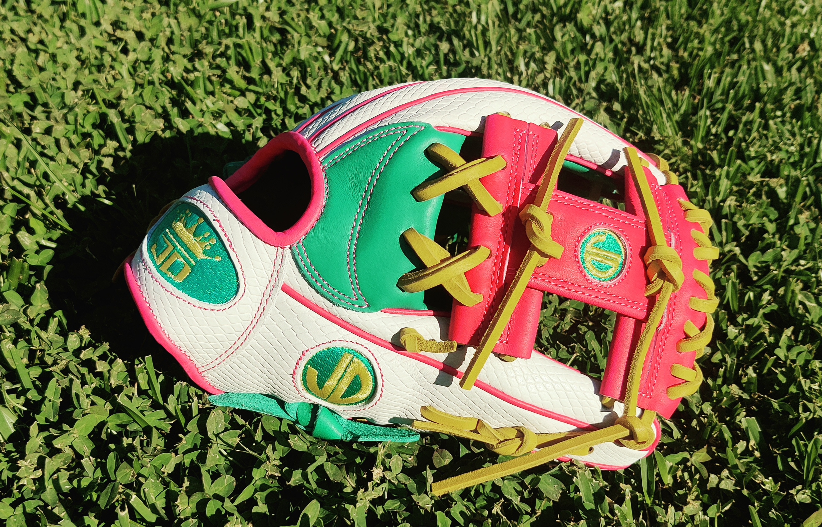 Jadel Custom Gloves RHT 11.5" H Basket Baseball Softball 