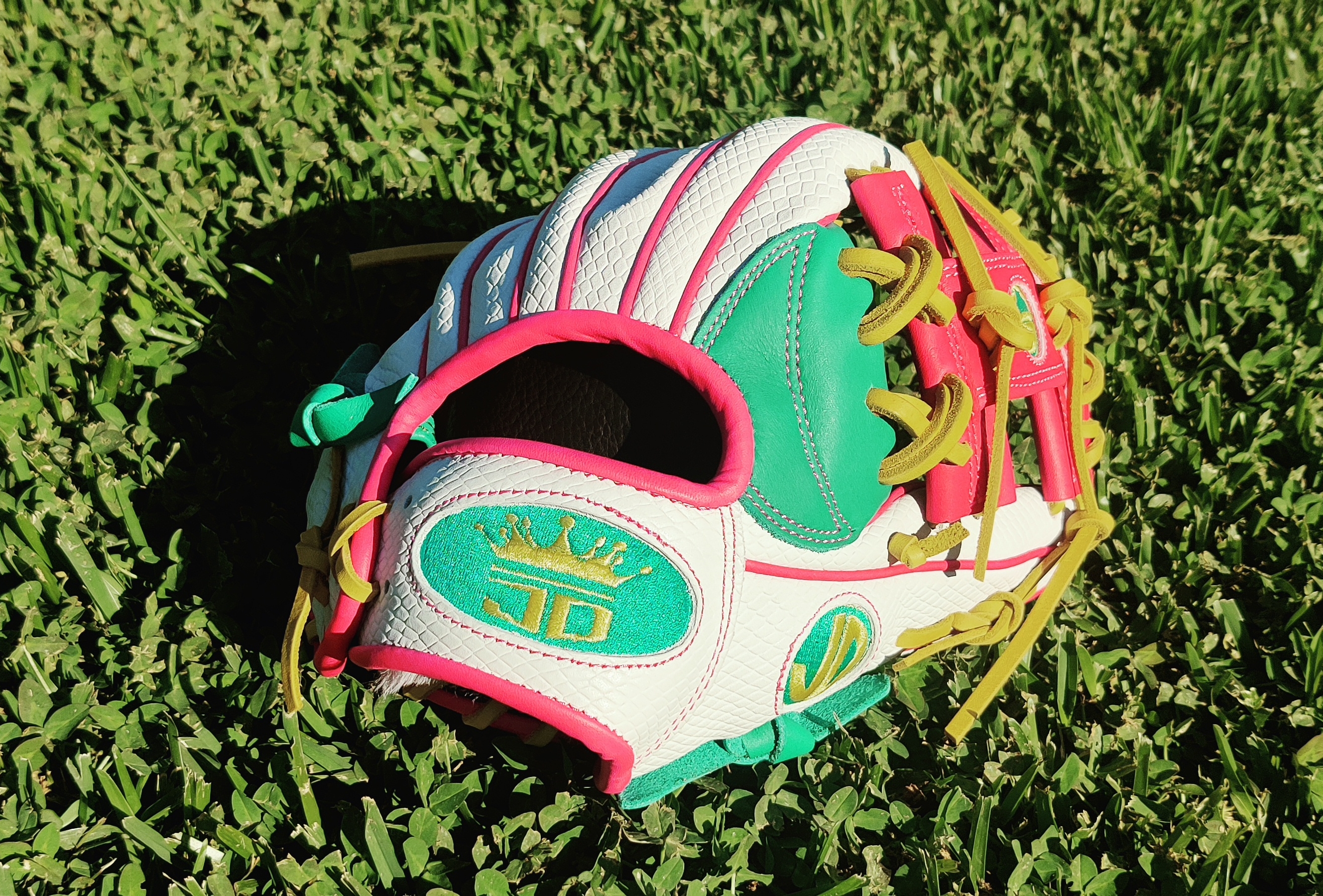 Jadel Custom Gloves RHT 11.5" H Basket Baseball Softball 