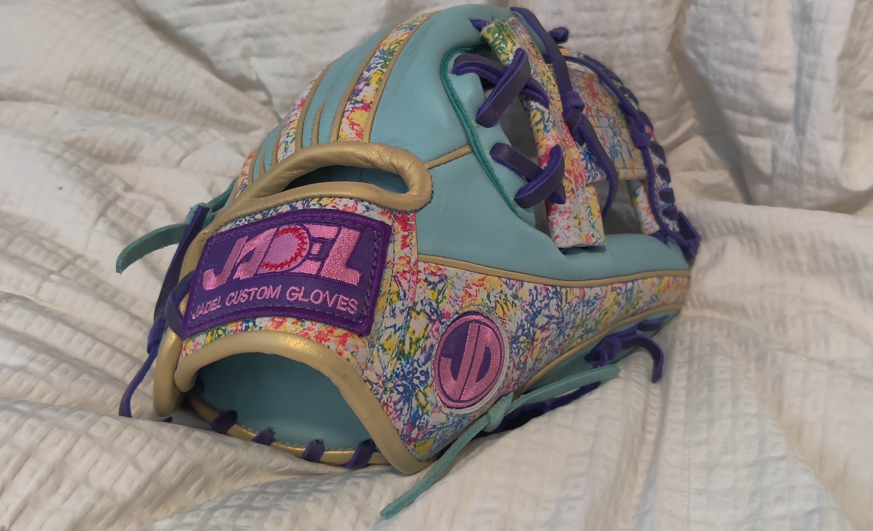 Jadel Custom Gloves LHT 12.50" H Basket Softball 