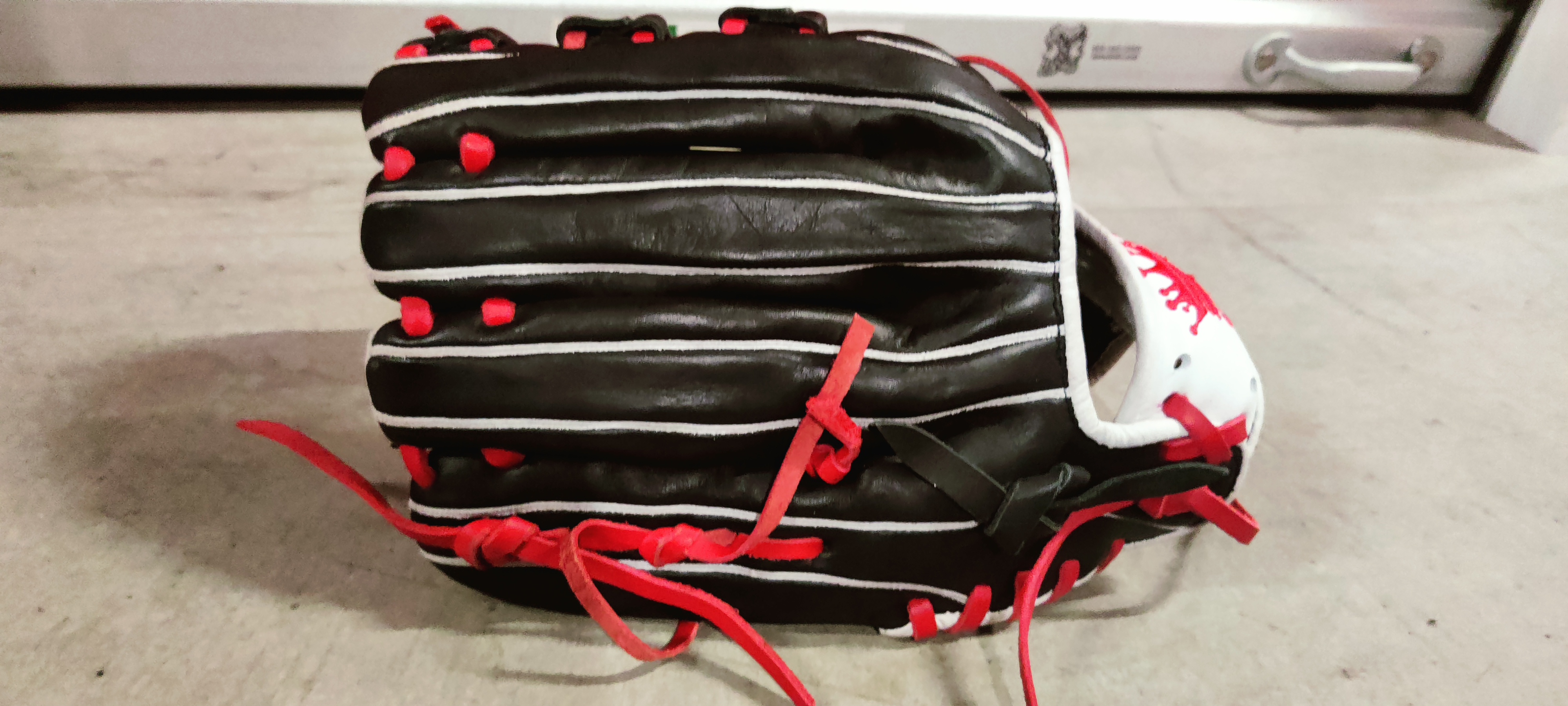 Baseball Glove Softball 13.25" Economy Cowhide 