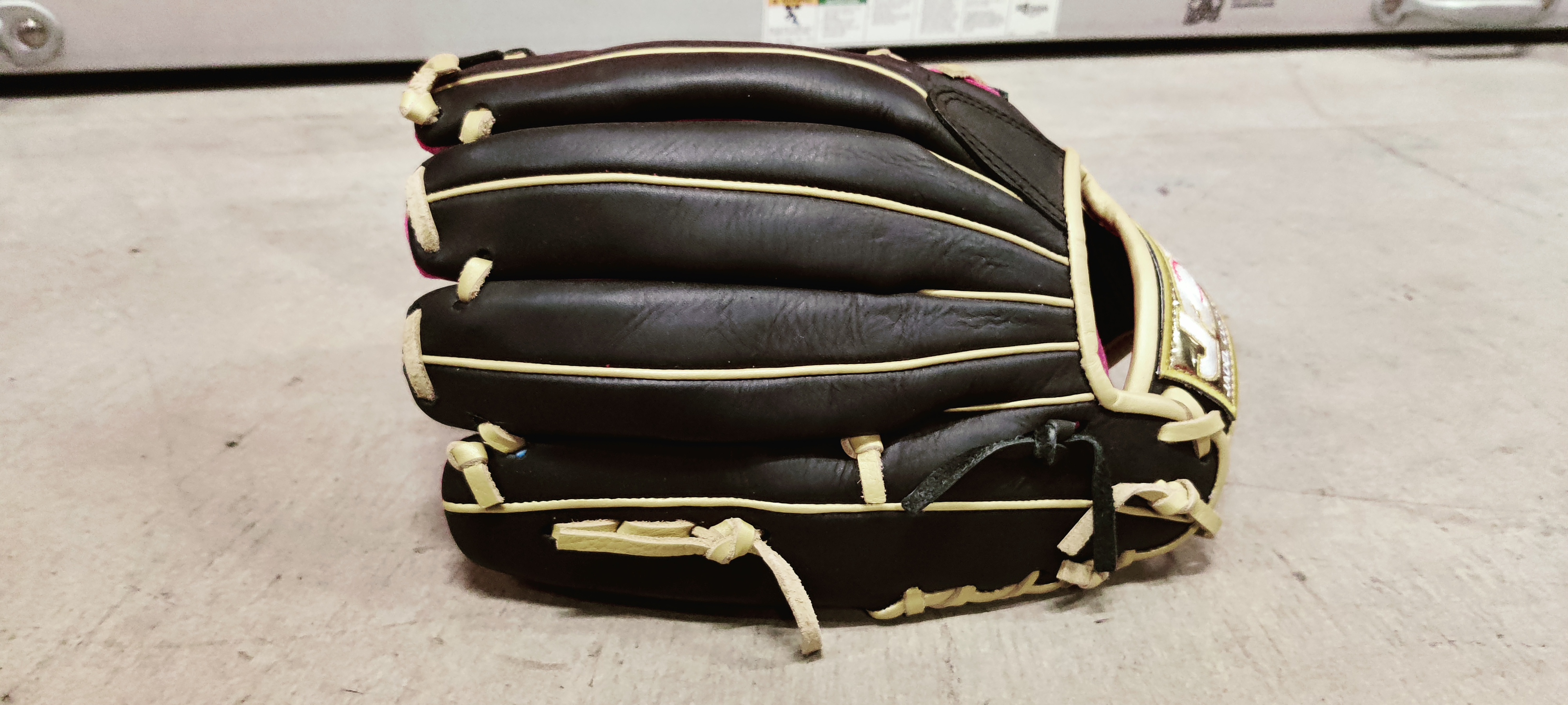 Baseball Glove Softball glove 13" Cancer S