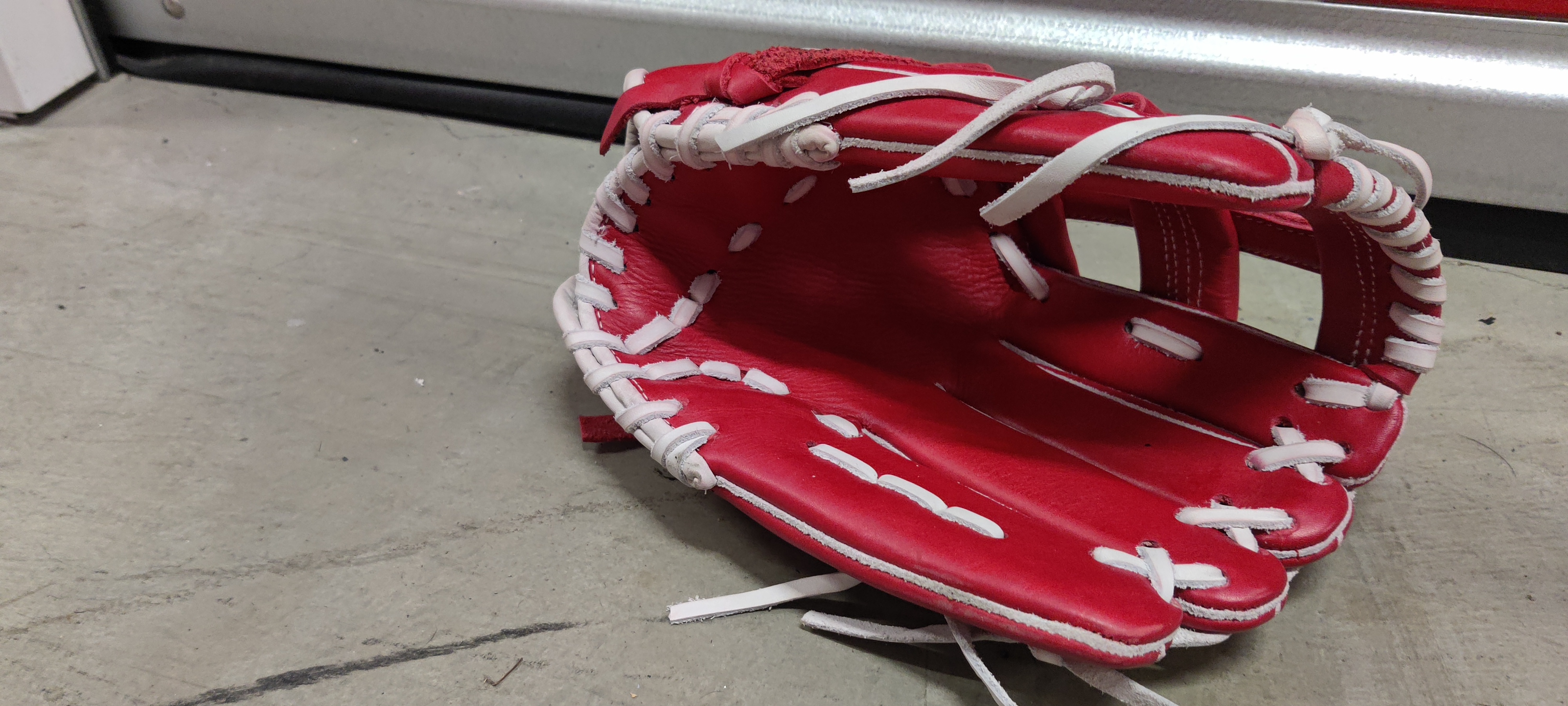 Red Baseball softball Glove 13" Cowhide 