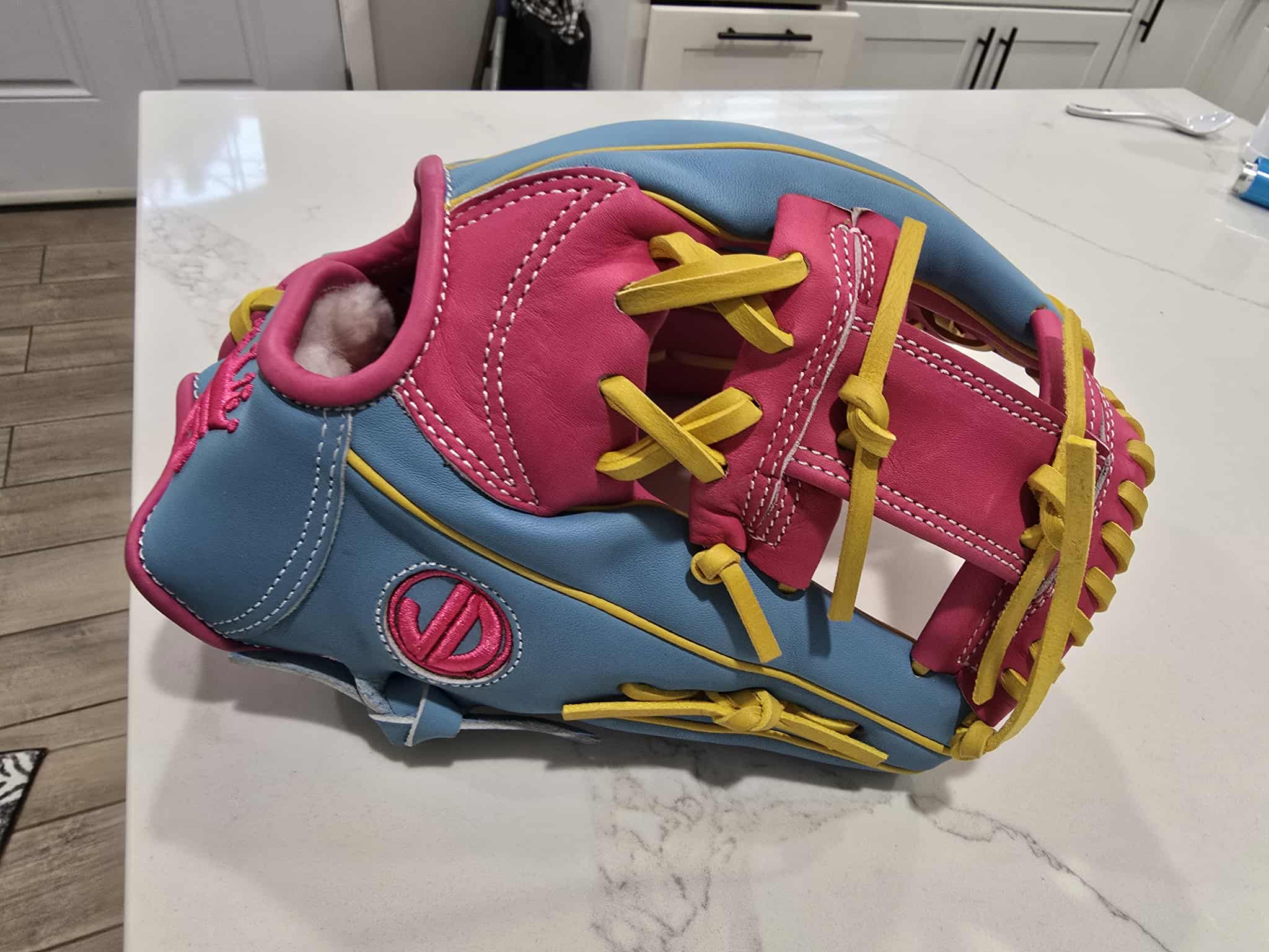 Baseball Gloves softball 11.75" SP STEER HIDE 