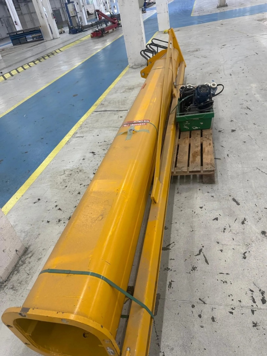 06031 Donati Sollevamenti Spa (Italy) jib crane