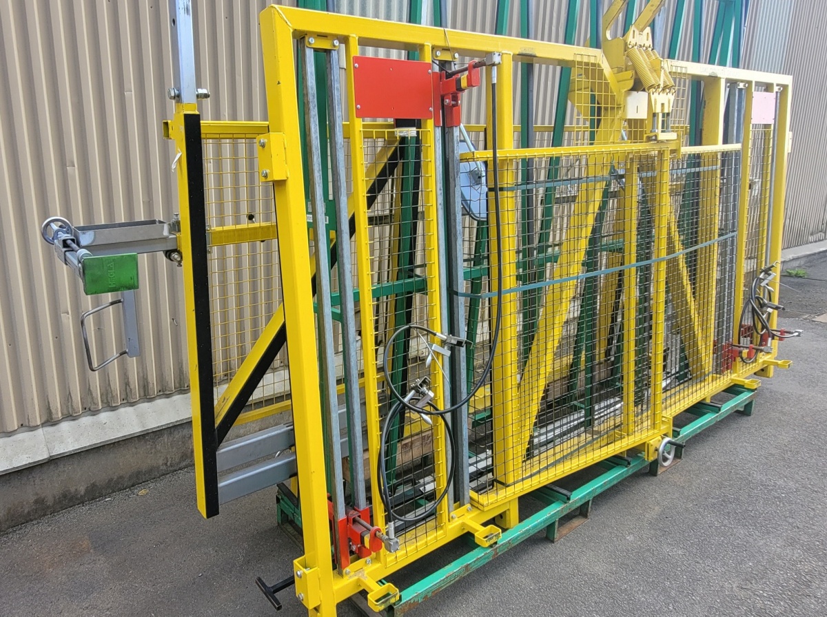 01505 HEGLA (Germany) Glass unloader, grab, jumbo size, 5,8t