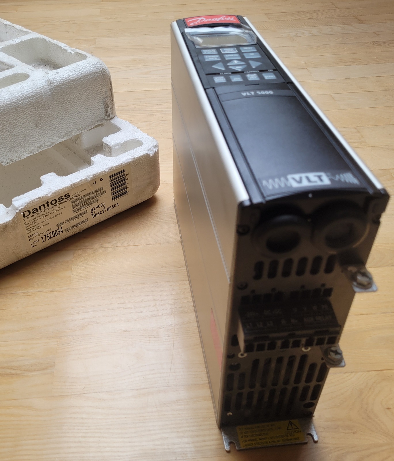 700009 DANFOSS Frequency Inverter 1.7kVA