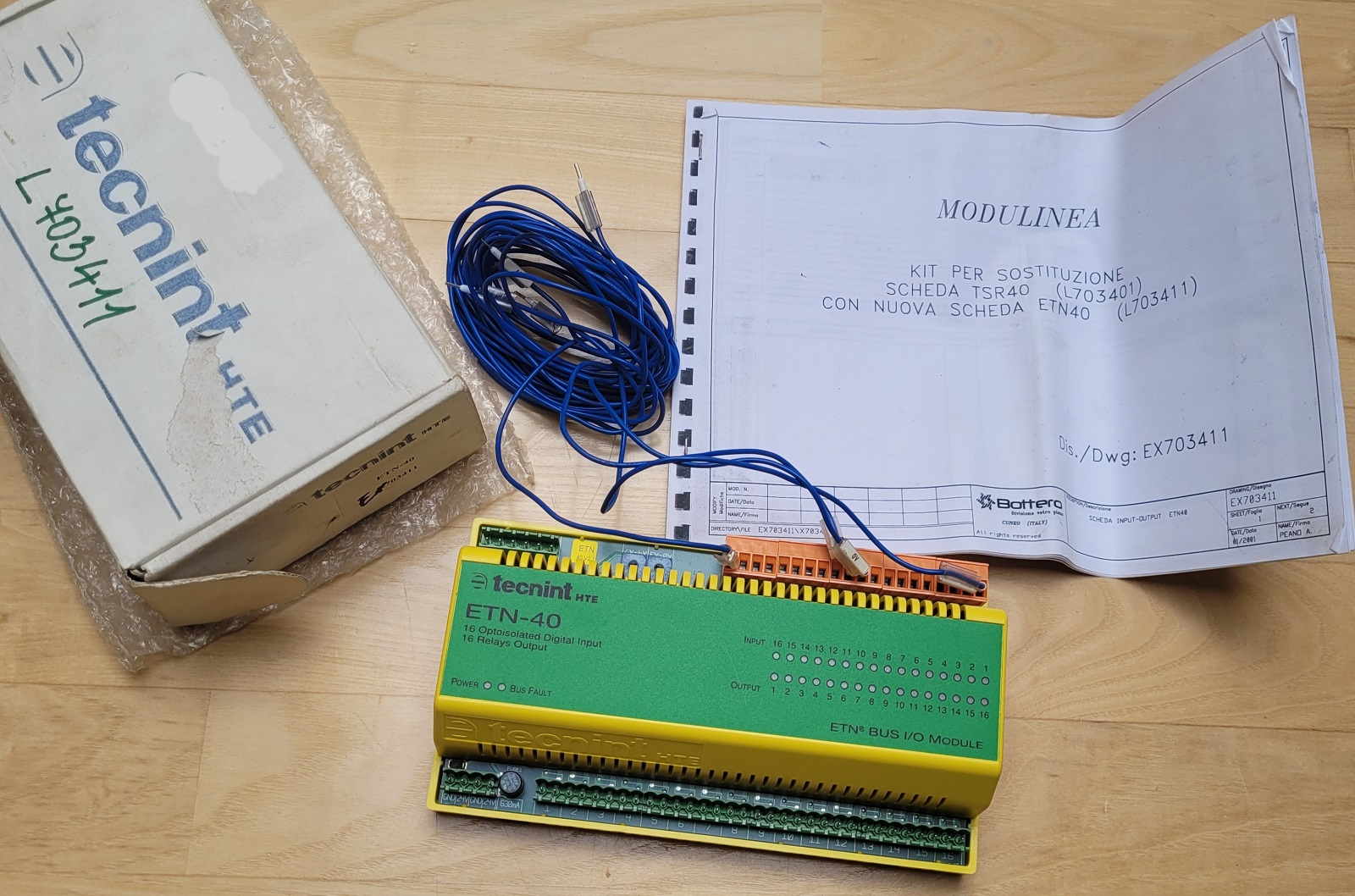 700010 TECHNINT BUS I/O Module 16in/16out