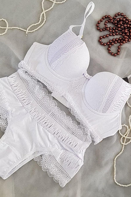 Ensemble blanc dentelle