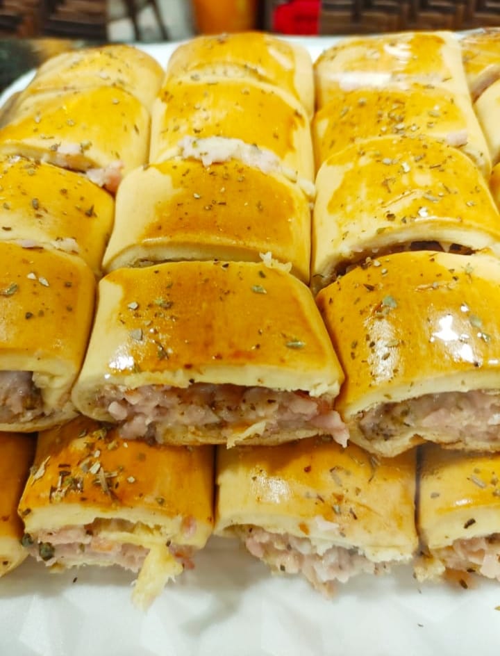 Baguetinho de presunto e queijo (unidade)