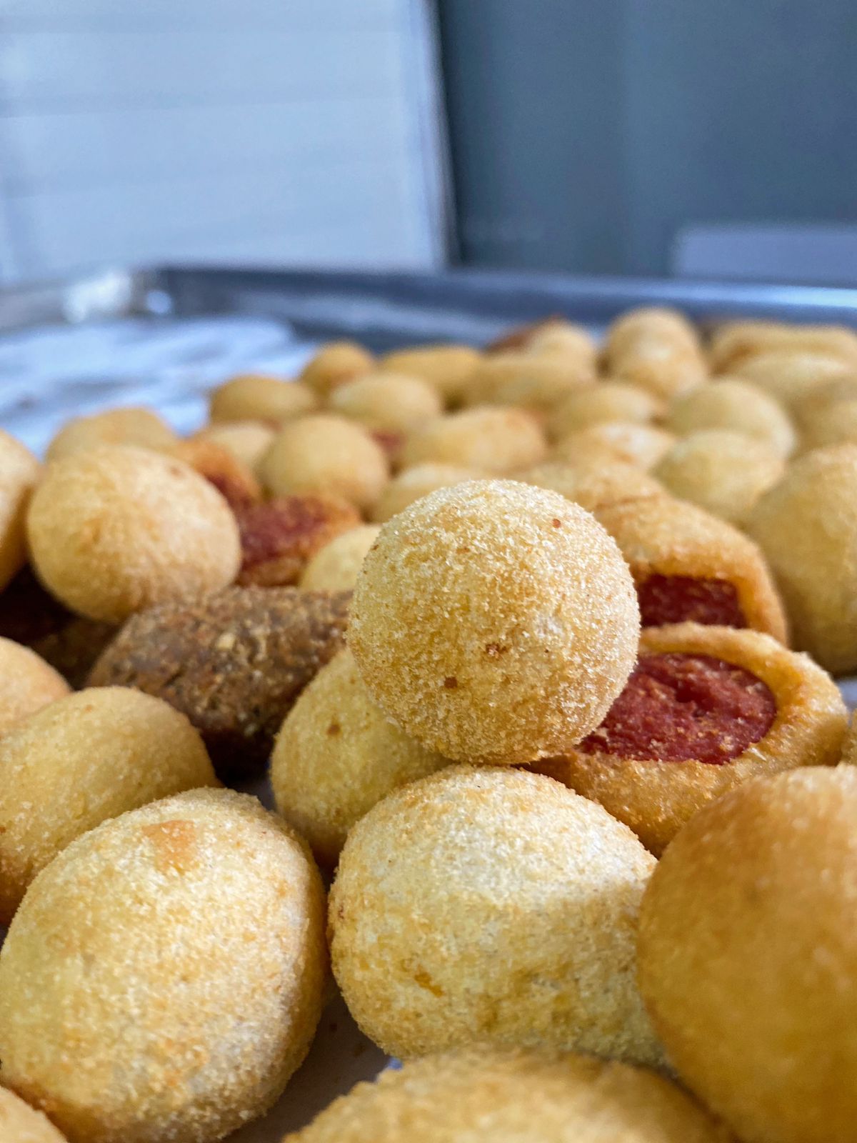 Mini salgadinho frito (cento)