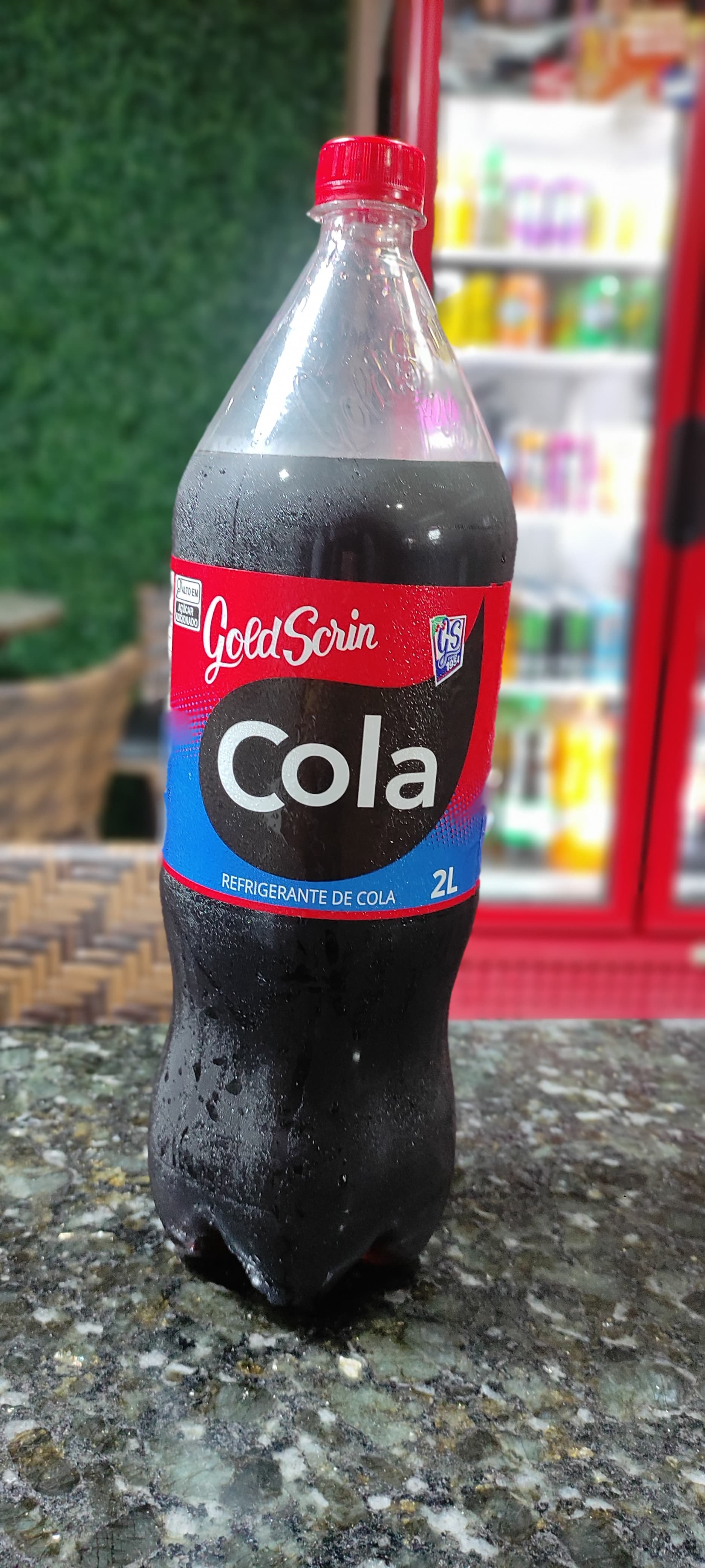 GOLD SCRIN 2L COLA