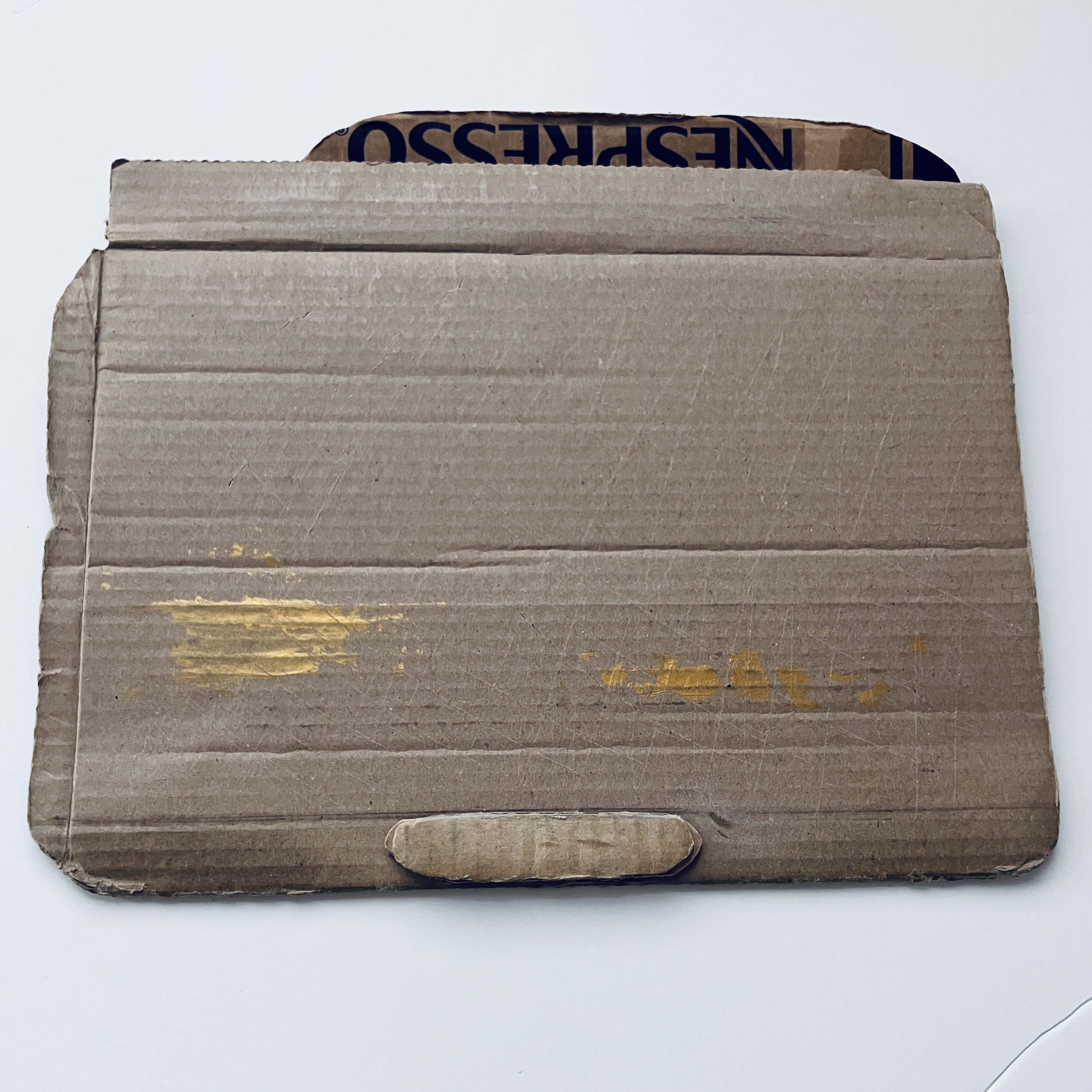 Laptop-Unterlage aus Pappe