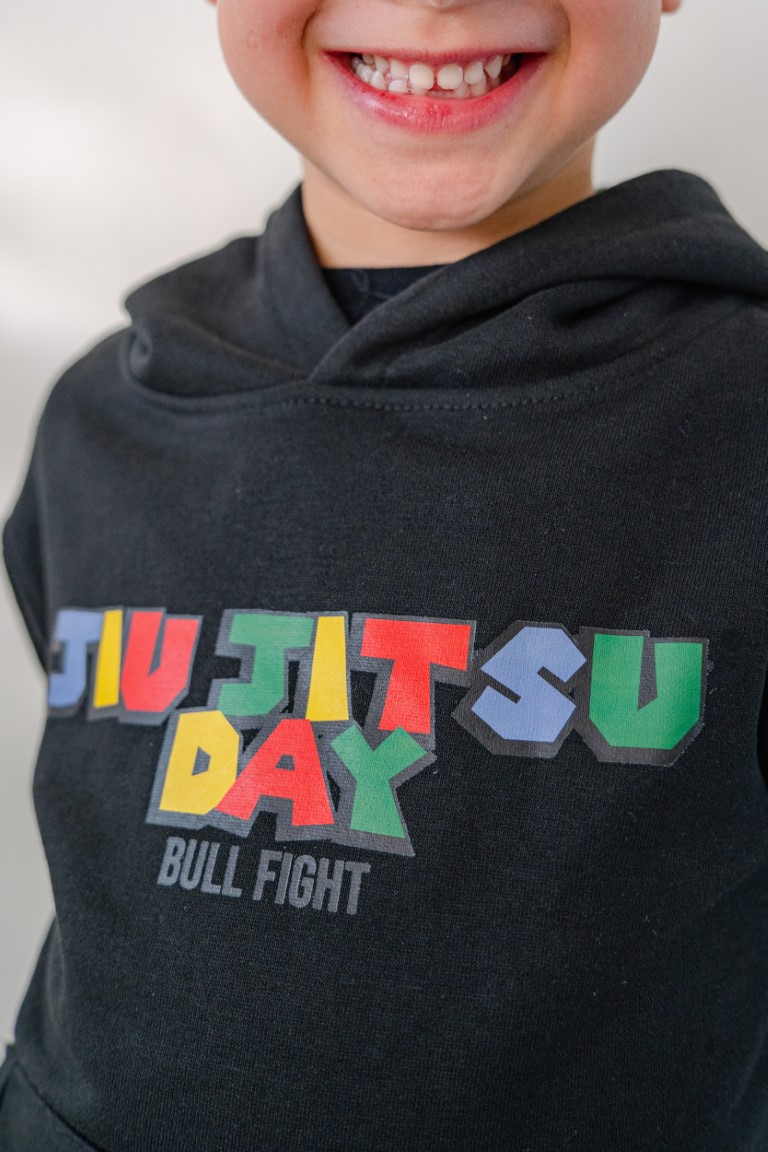 Hoodie Bull Fight Essentials Kids