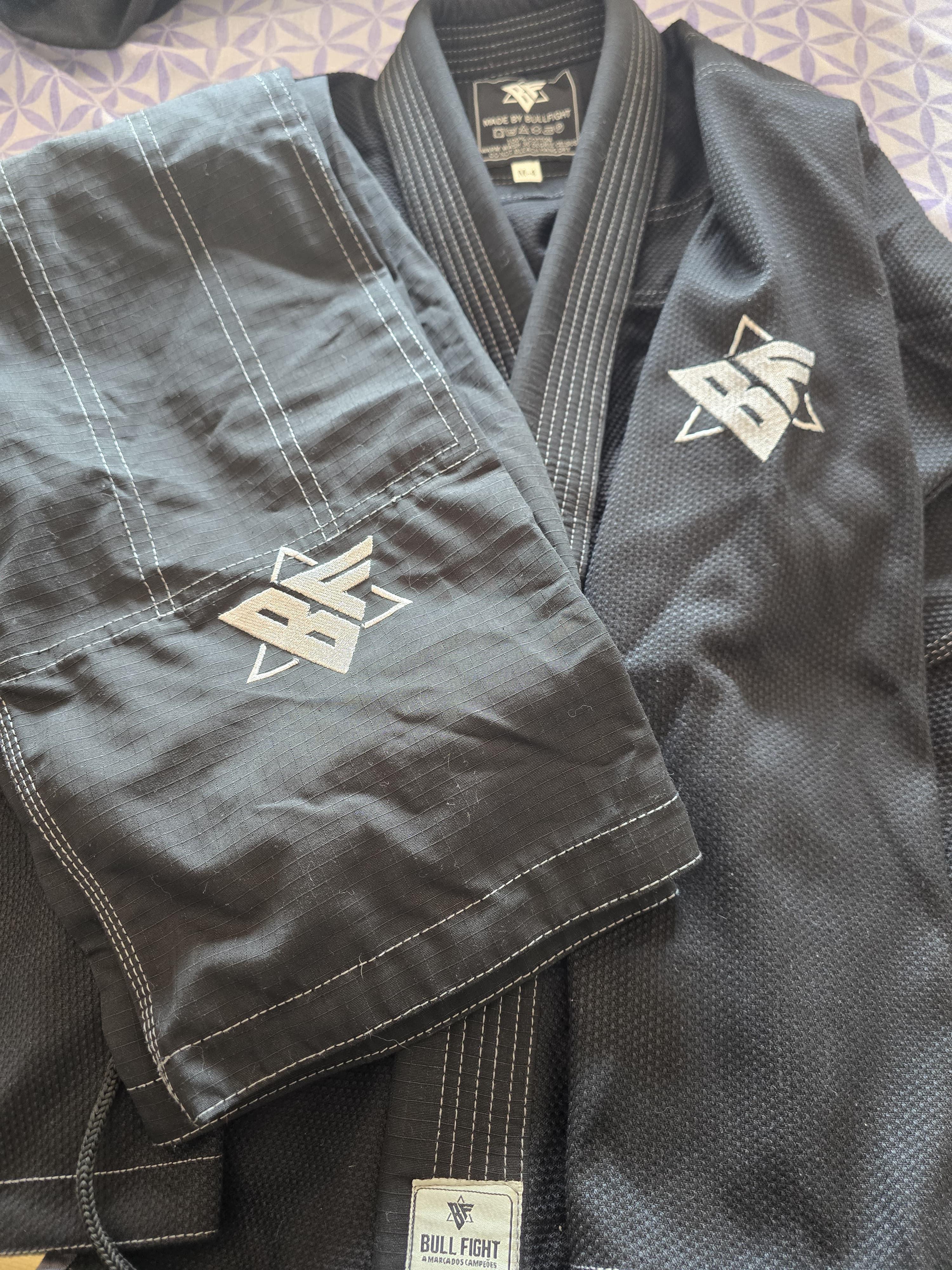 Kimono Bull Fight Essential Kids