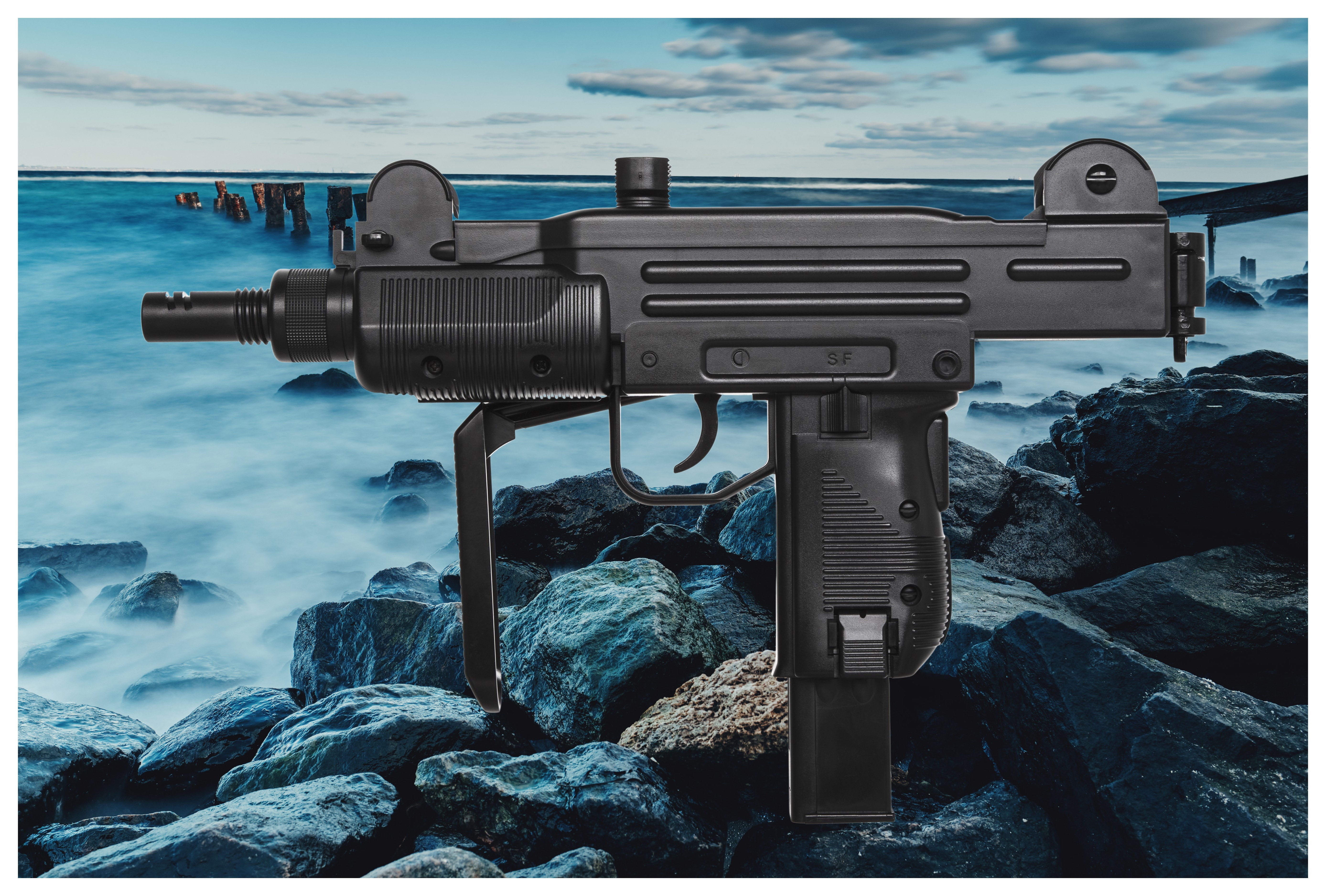 110 Uzi & Rocky Shore