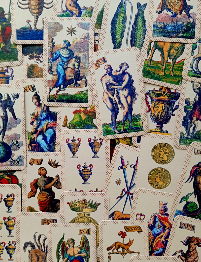 Minchiate Etruria by Alejandra Falletti.