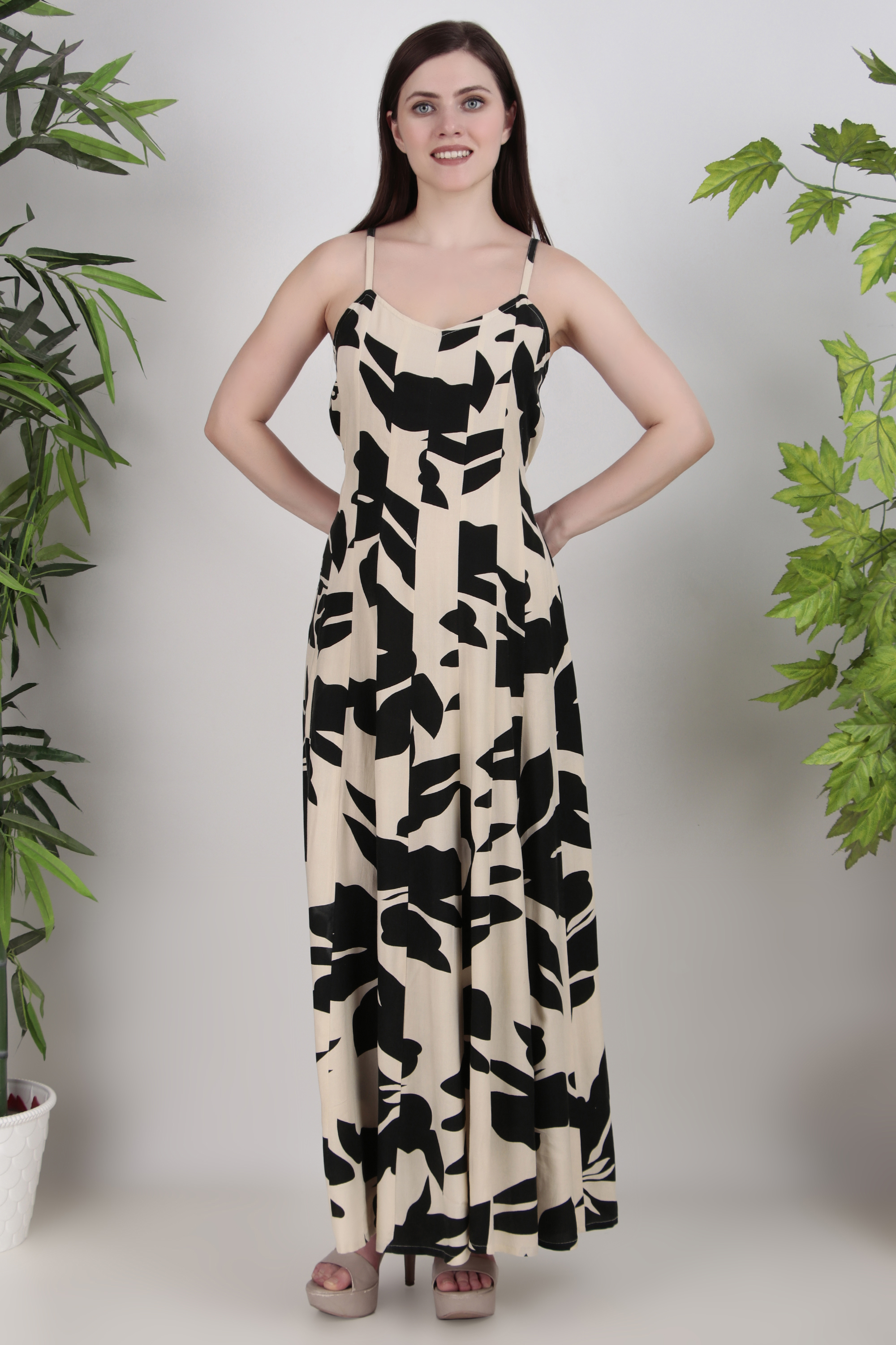 Sleeveless Abstract Print Maxi Dress