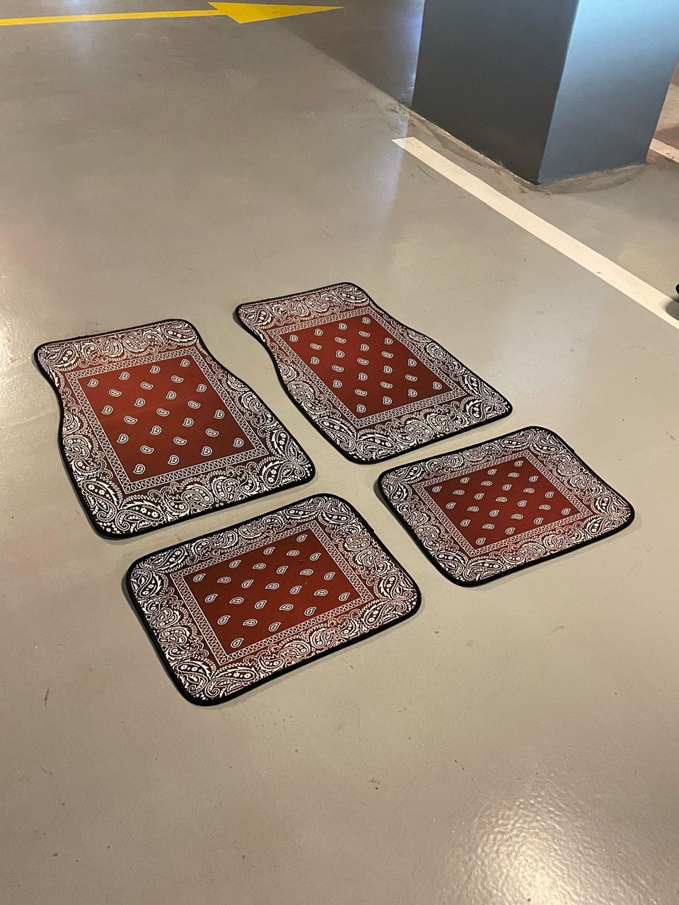 Car Floor Mats Set