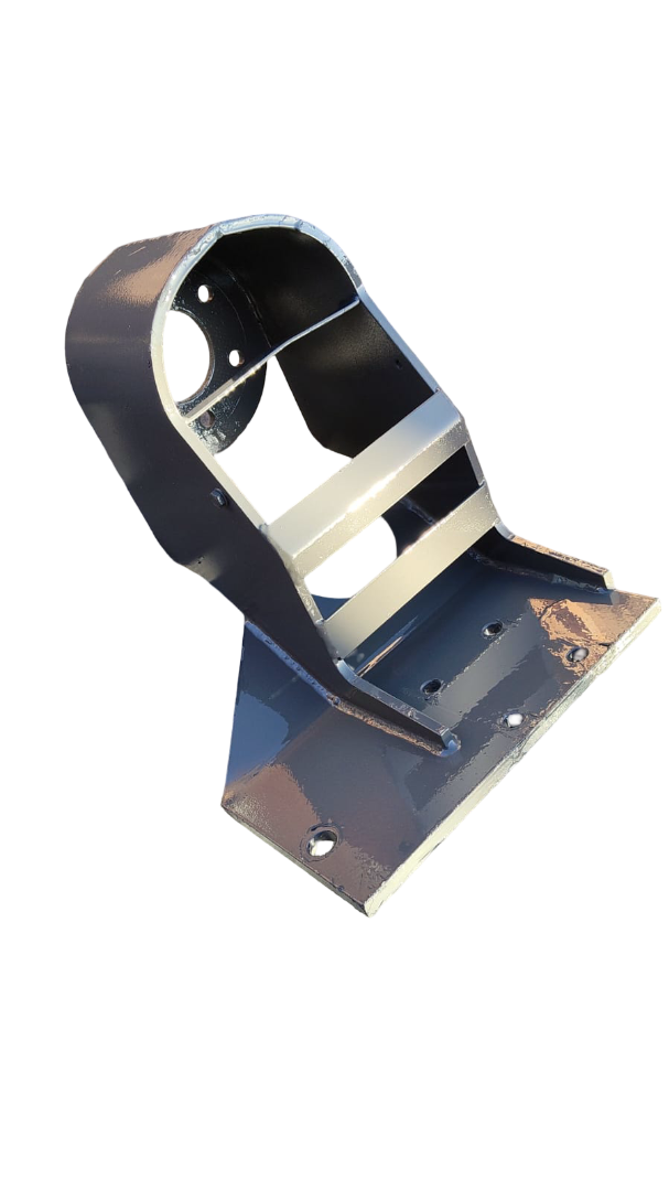 Suporte Do Escapamento Silencioso Valtra Bh - 83695000