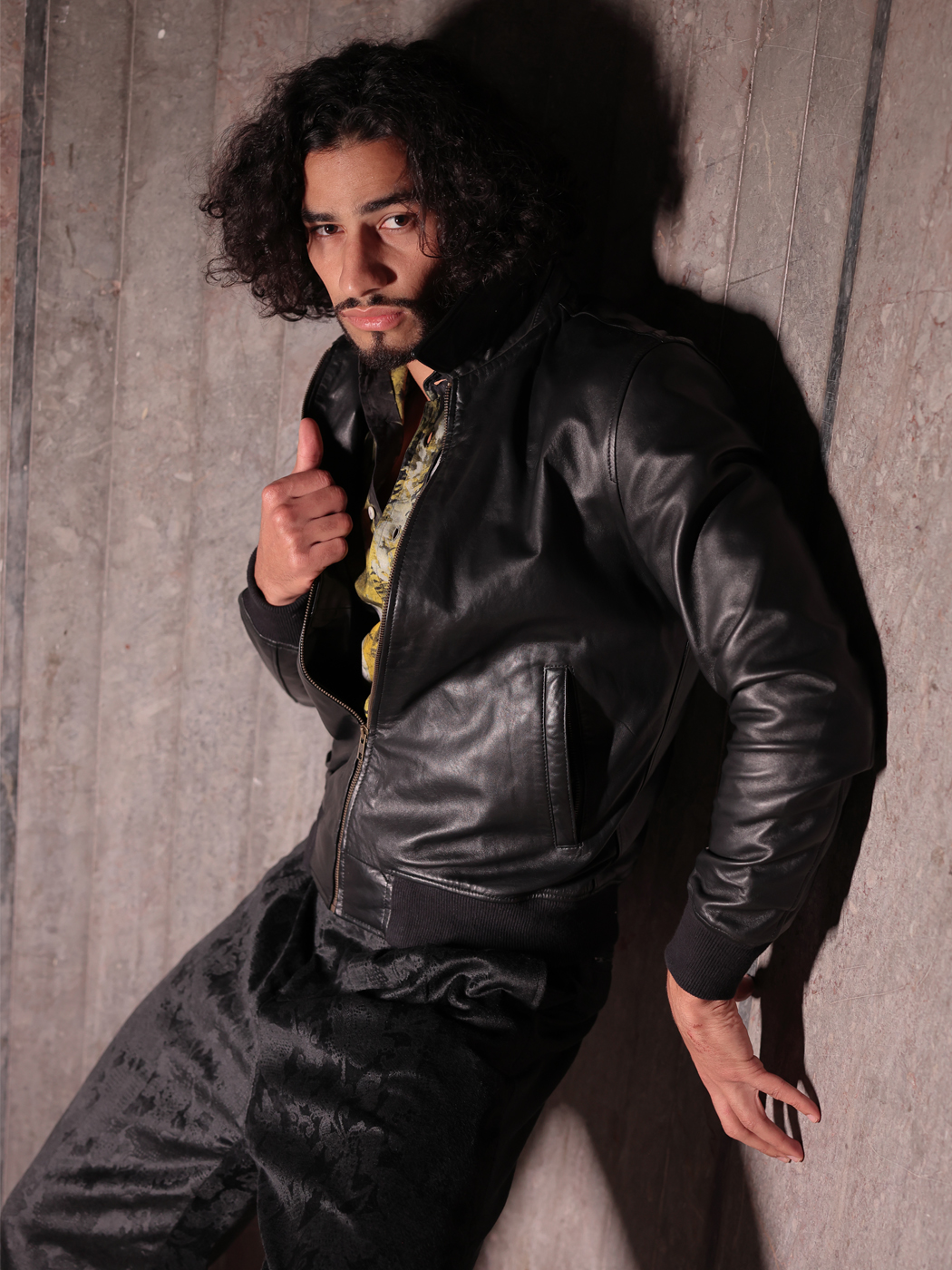 Blouson de cuir noir