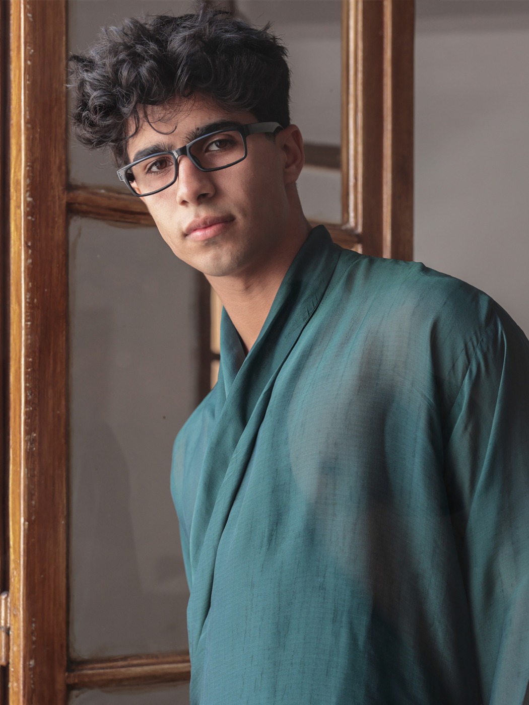 Chemise perse croisée en soie