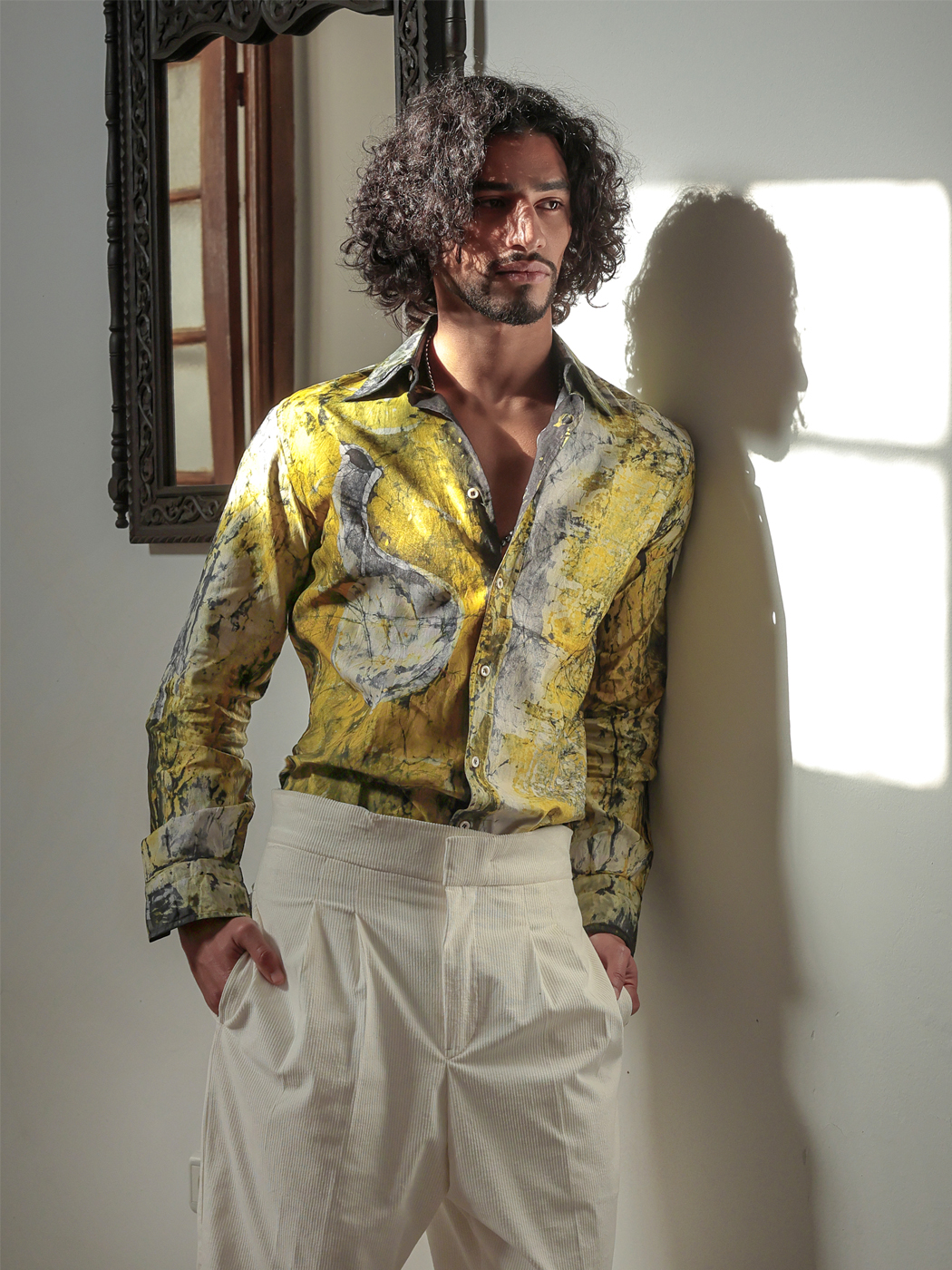 Chemise cintrée en Batik