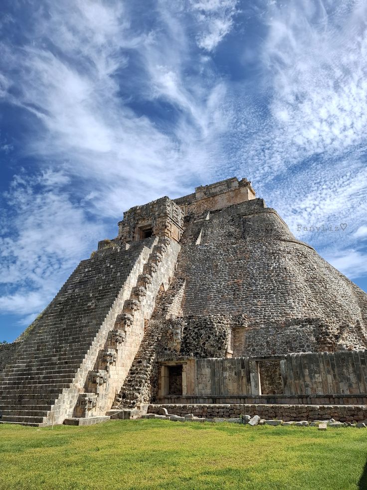Tour Uxmal, Kabah y Choco Story
