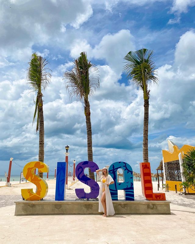 Tour Playa de Sisal 