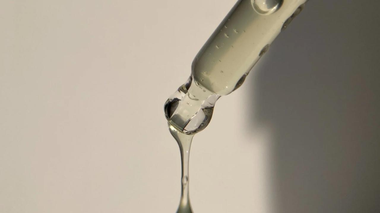 "Labios de Sirena: Hidratación Profunda + Tinte Acuarela 