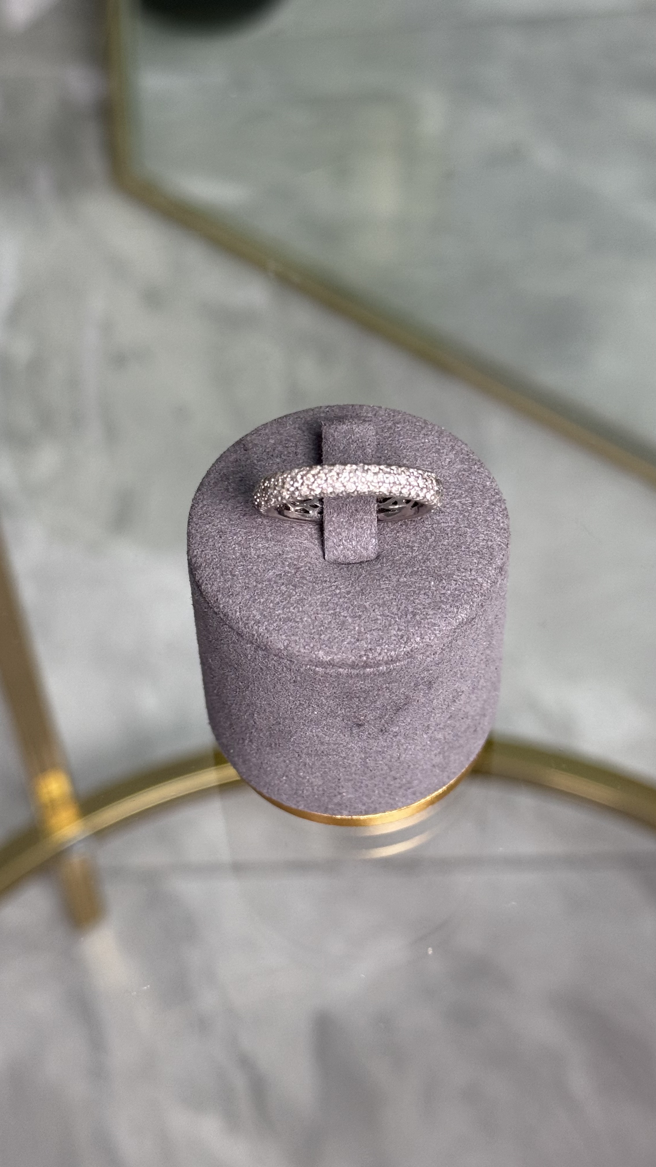 Anillo de Oro 14Kt con Diamantes