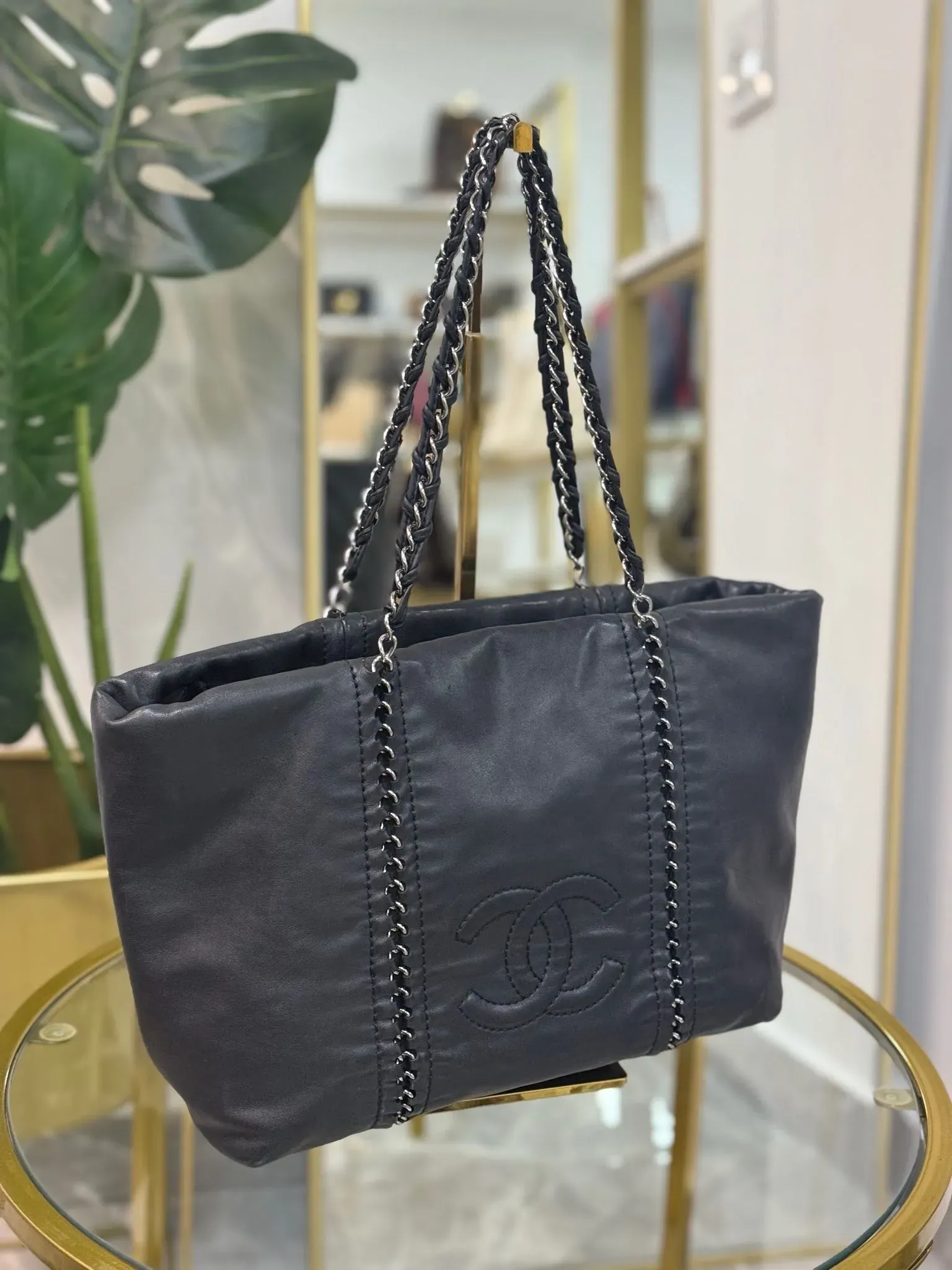 Chanel shopper negro mediano