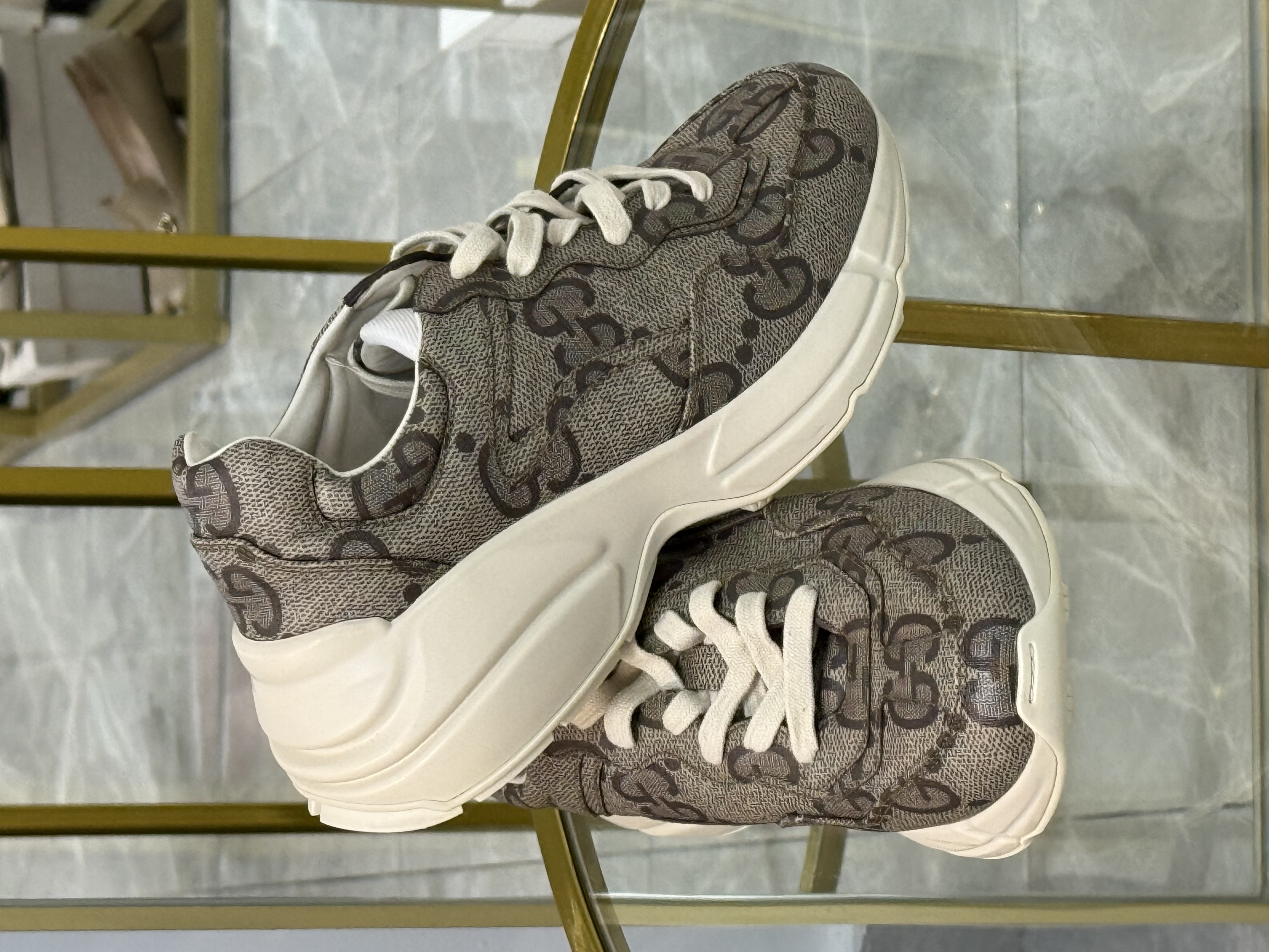 Gucci sneakers talla 37