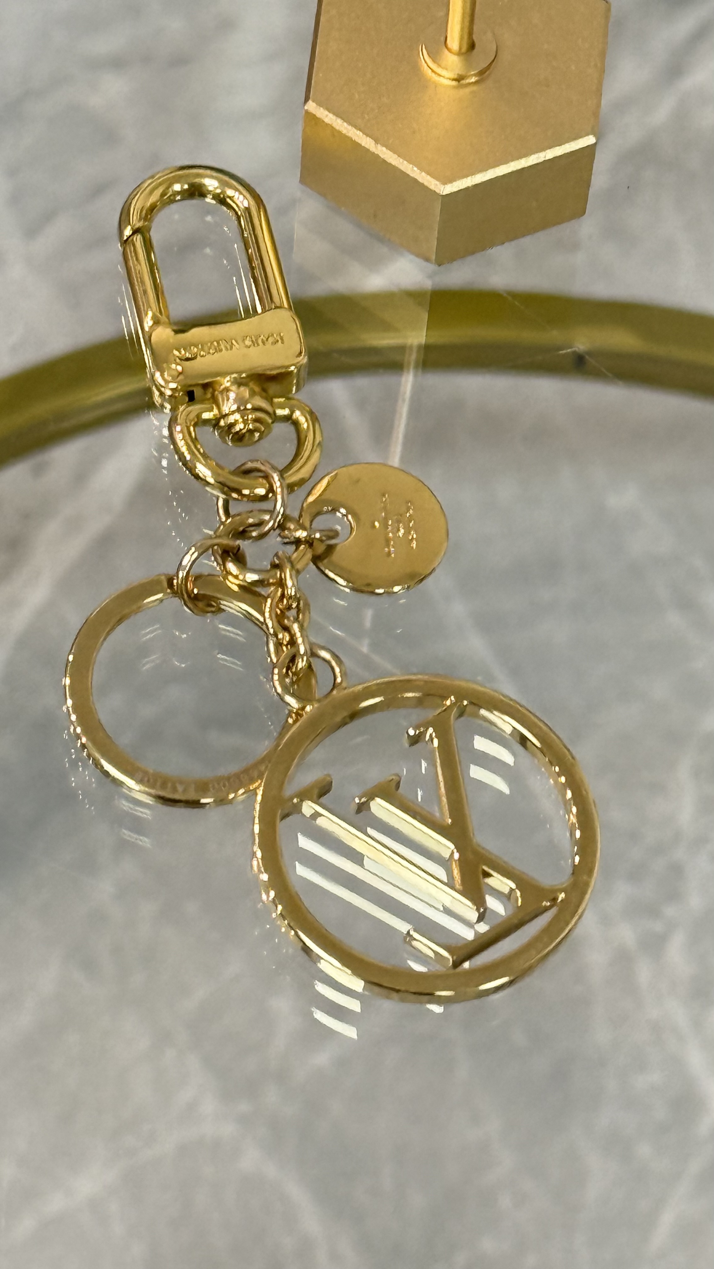Louis Vuitton colgante
