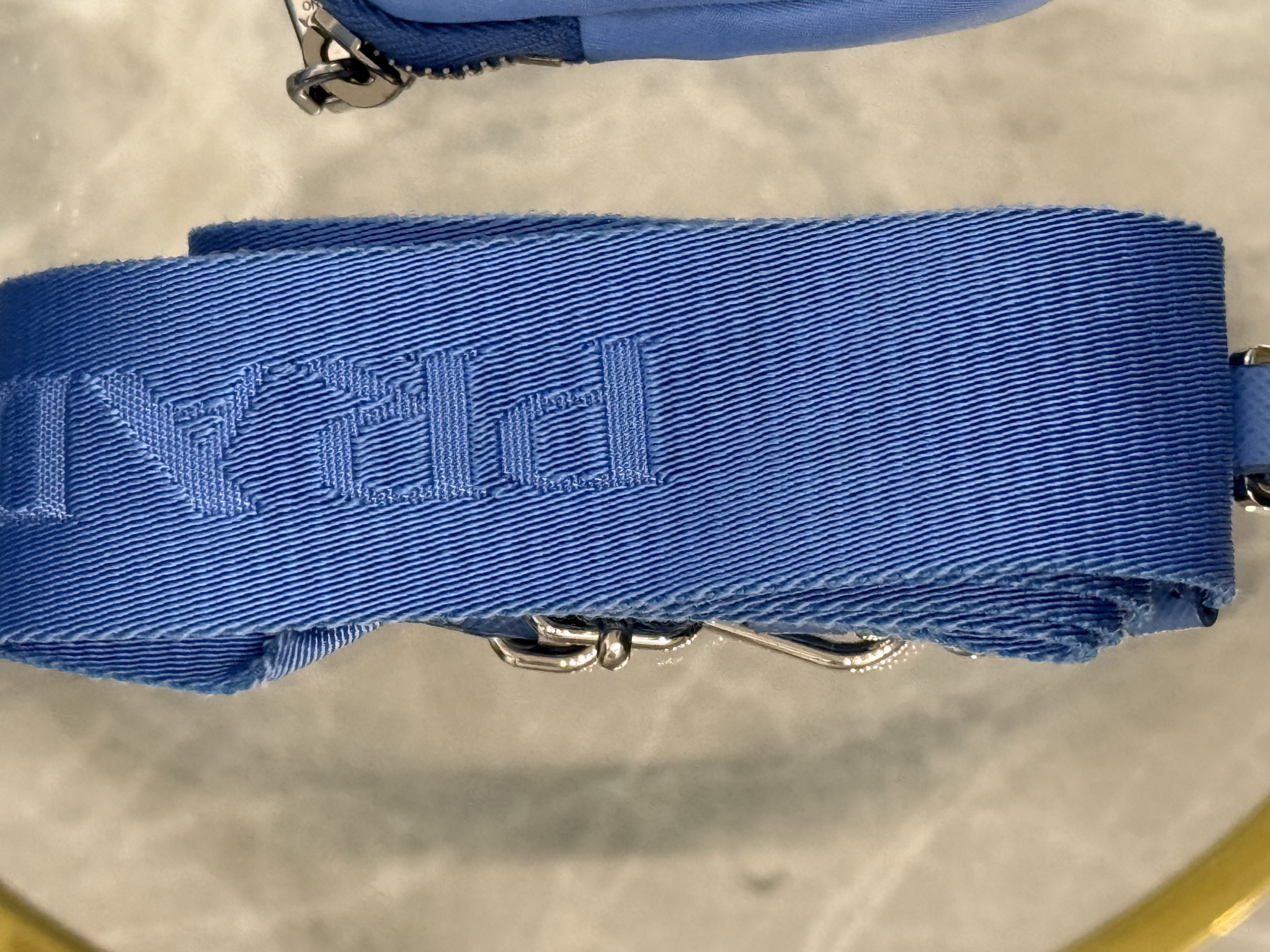 Prada Re-Edtion nylon celeste