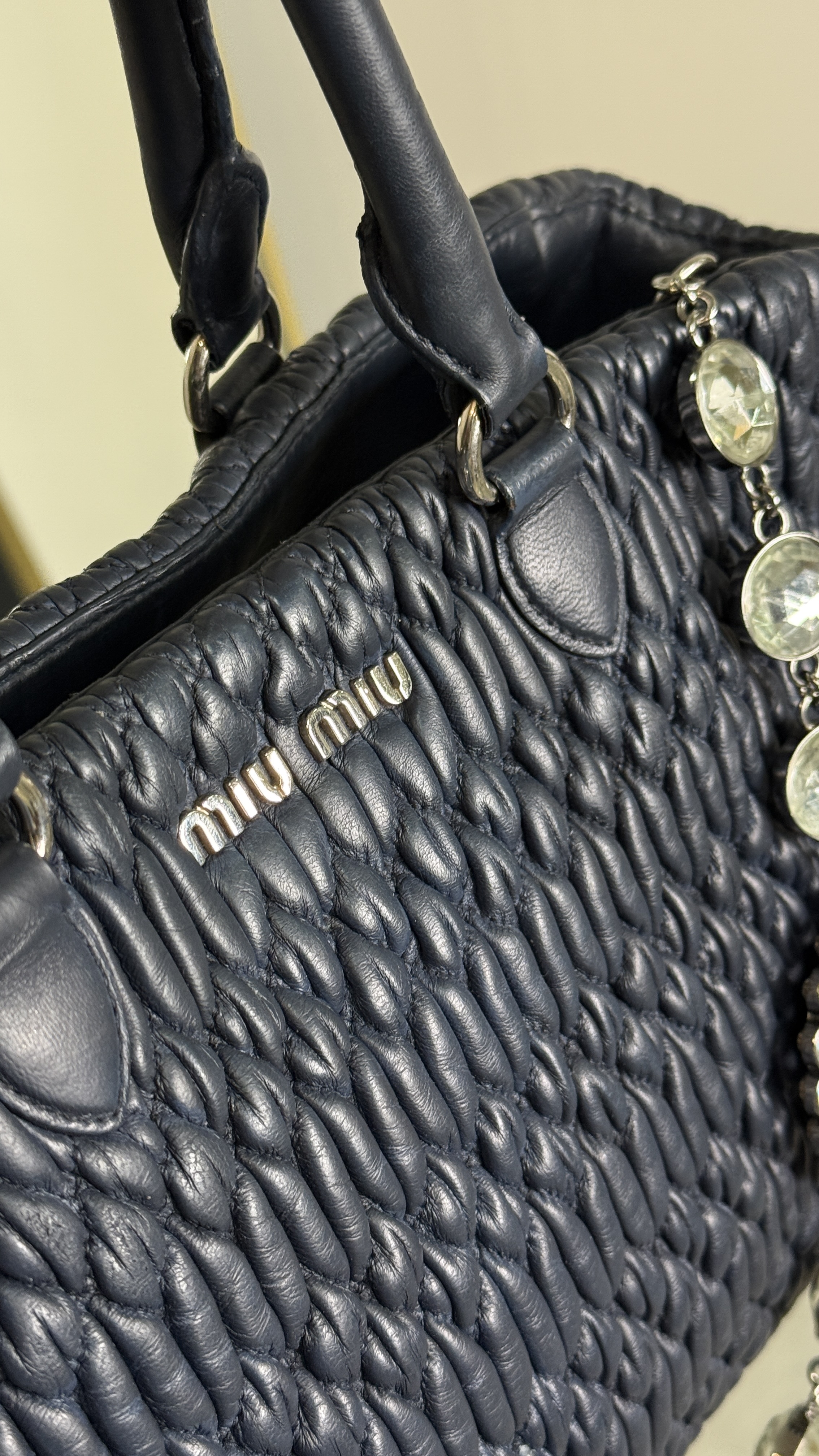 MIU MIU CROSSBODY TOTE AZUL