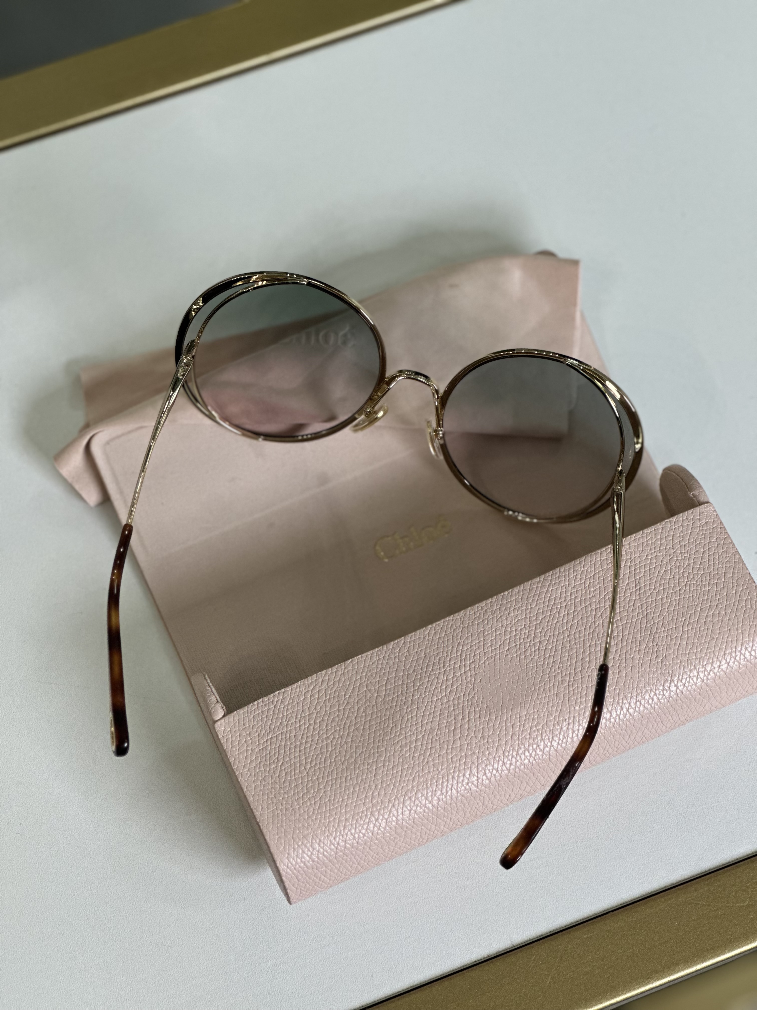 CHLOE SUNGLASSES
