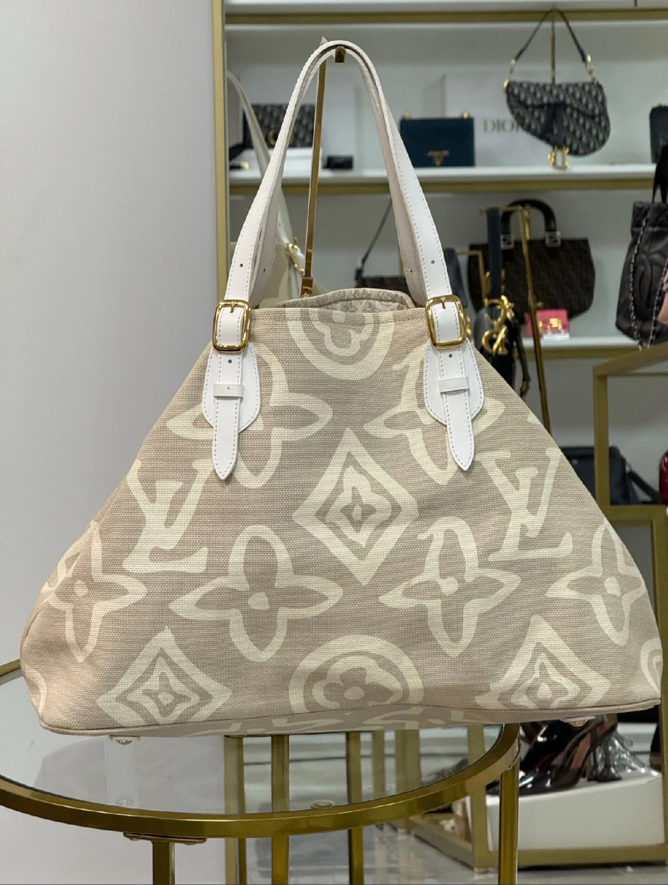 LOUIS VUITTON SHOPPER