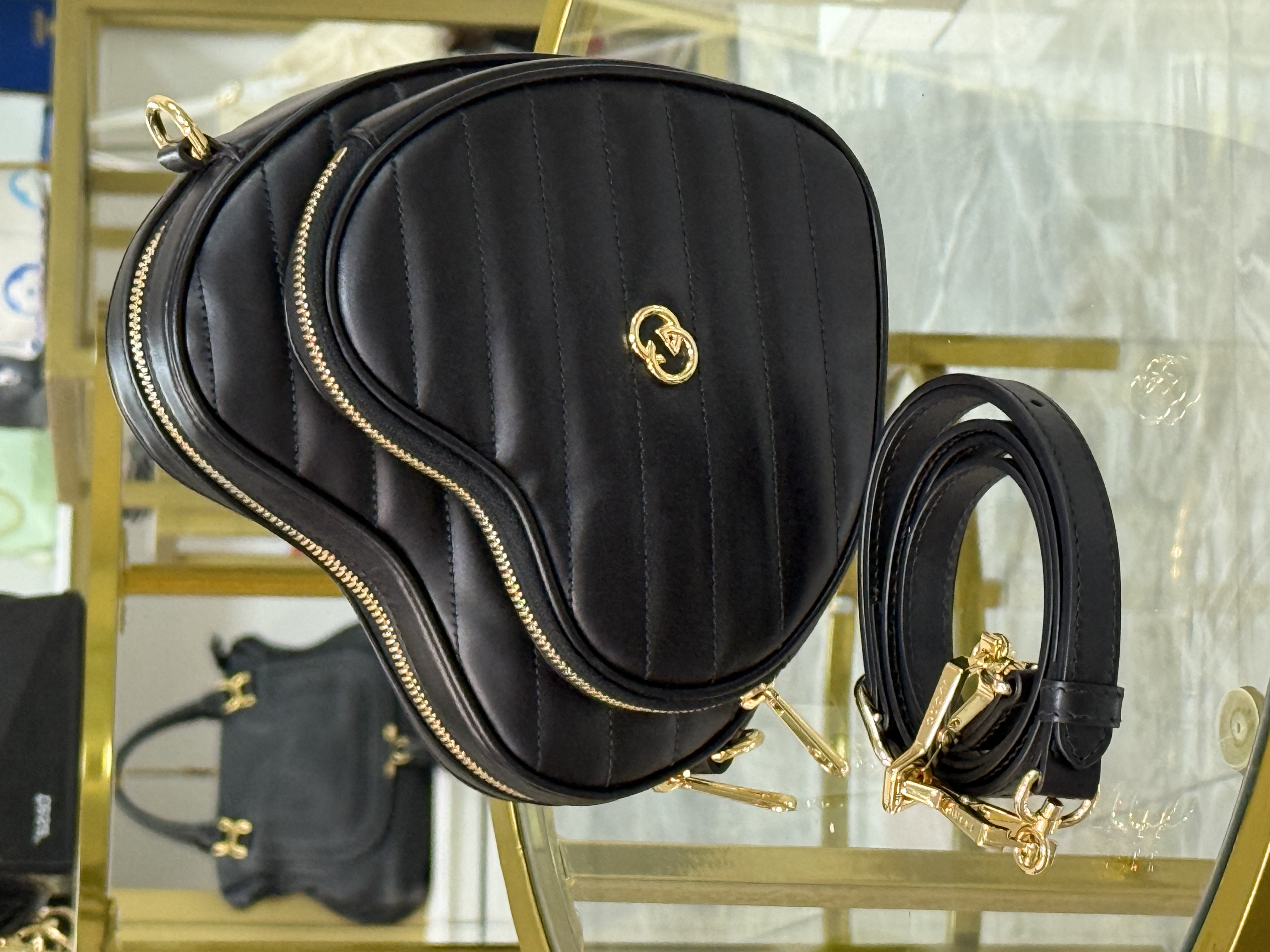 GUCCI HEART BAG