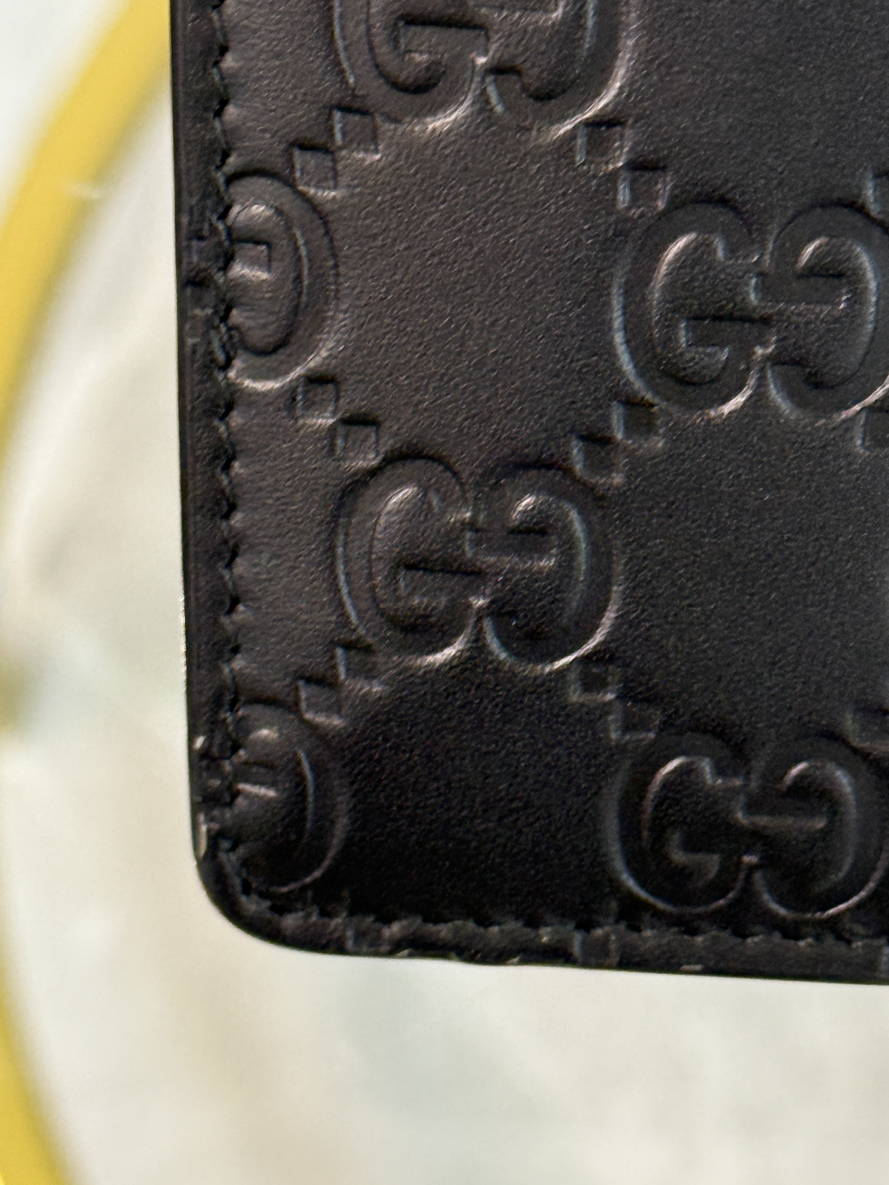 GUCCI WALLET ON CHAIN