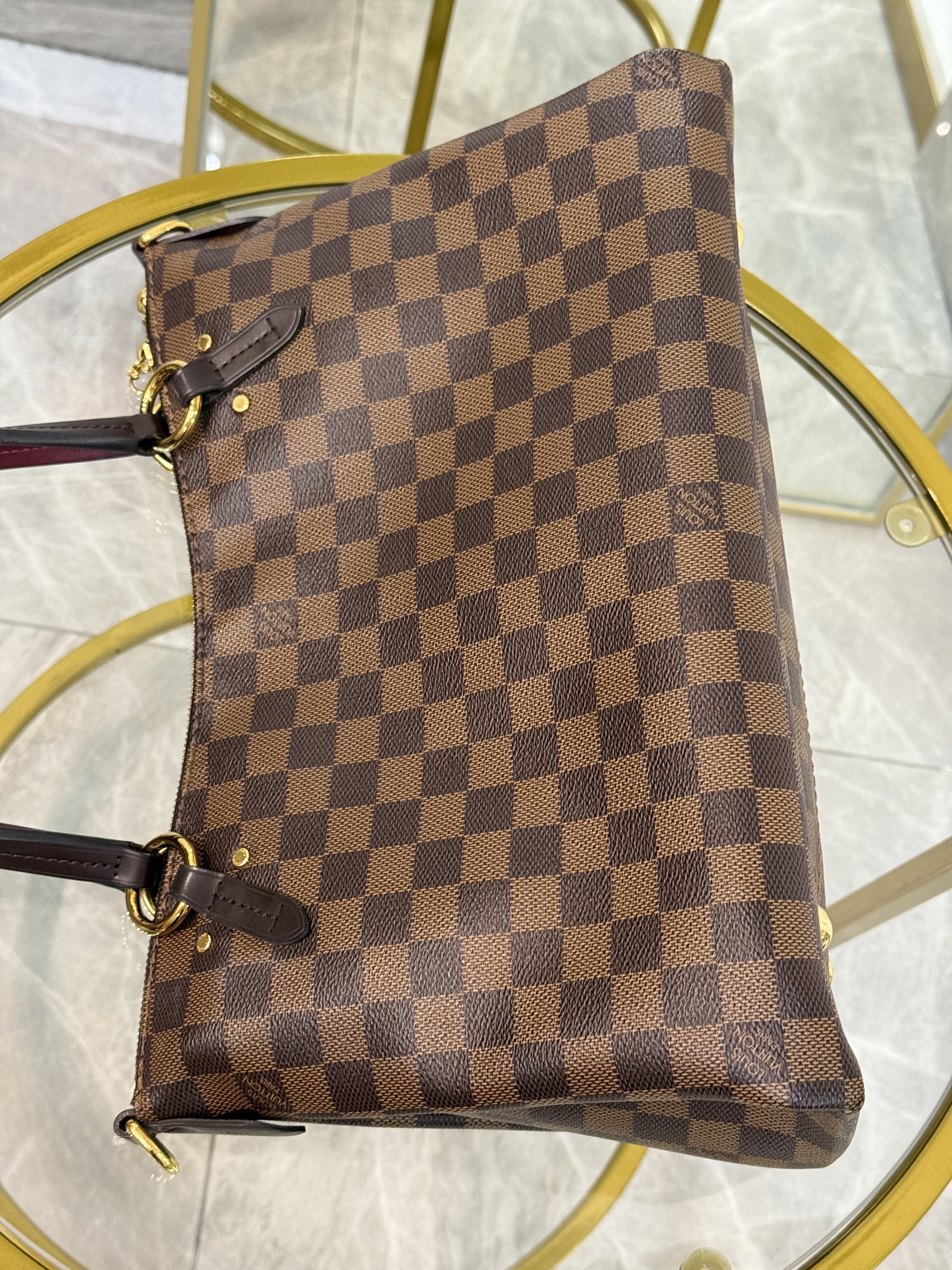 LOUIS VUITTON SHOULDER/CROSSBODY