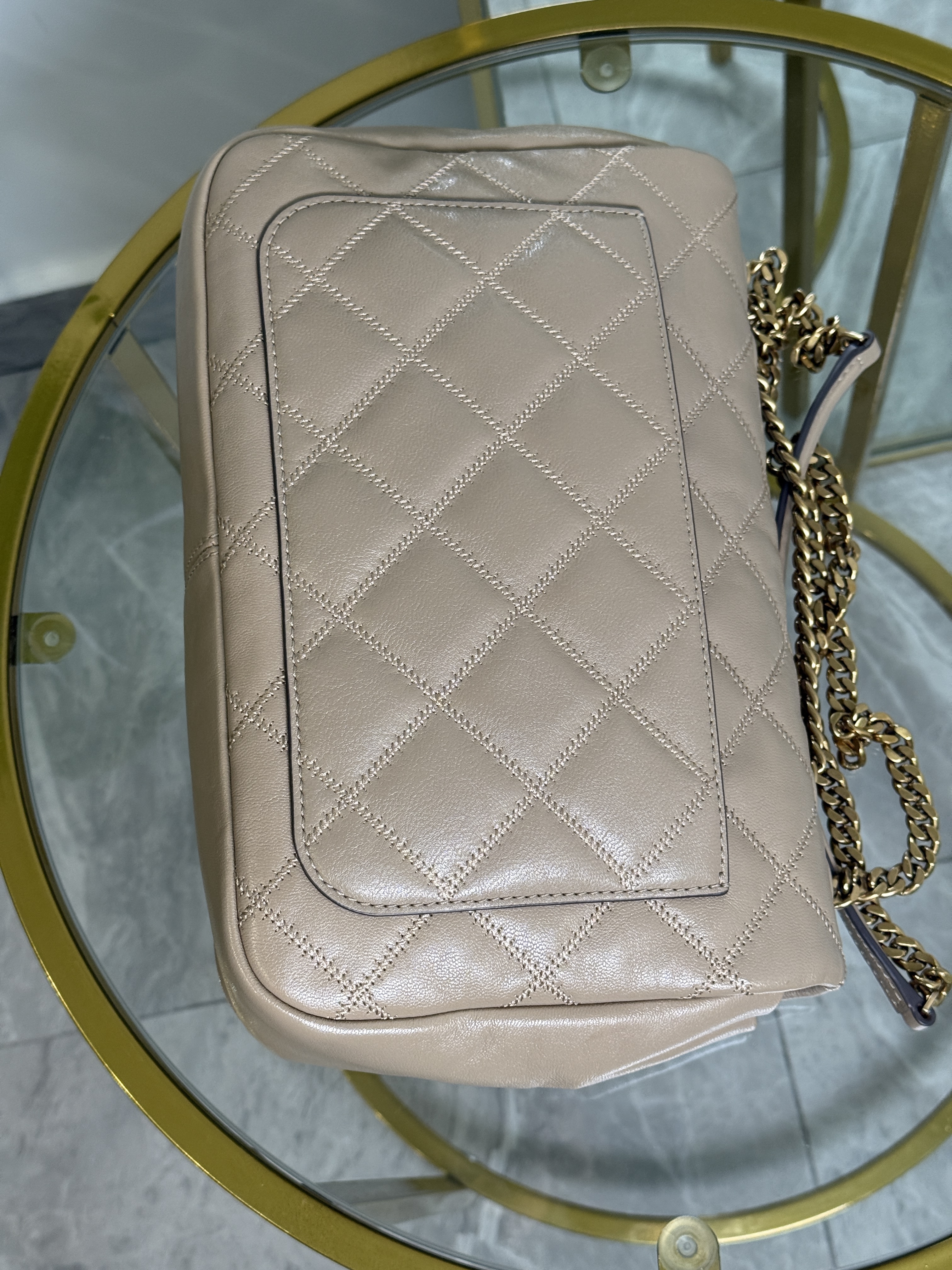 Tory Burch mediana