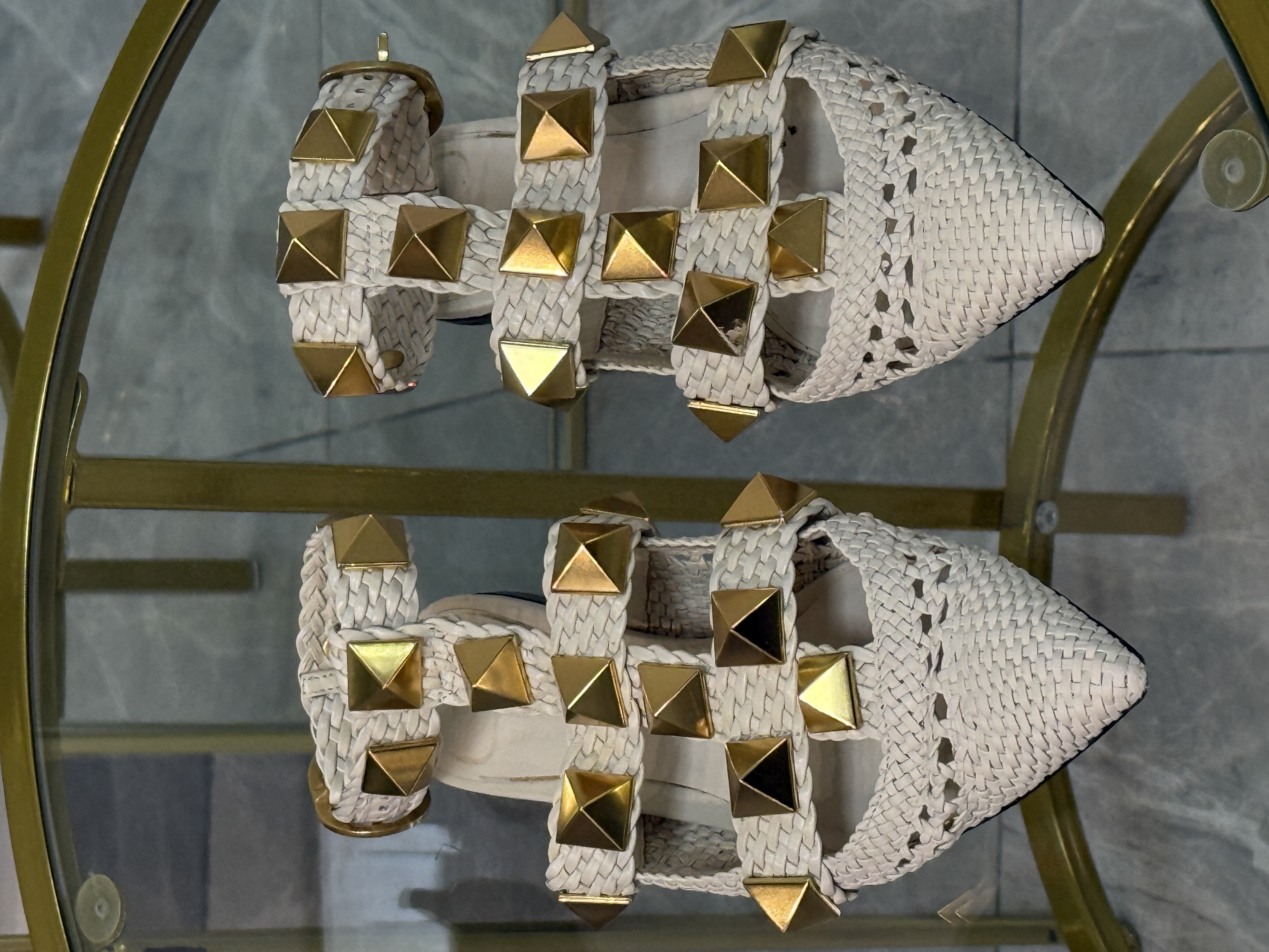 Valentino ROCKSTUDS talla 35