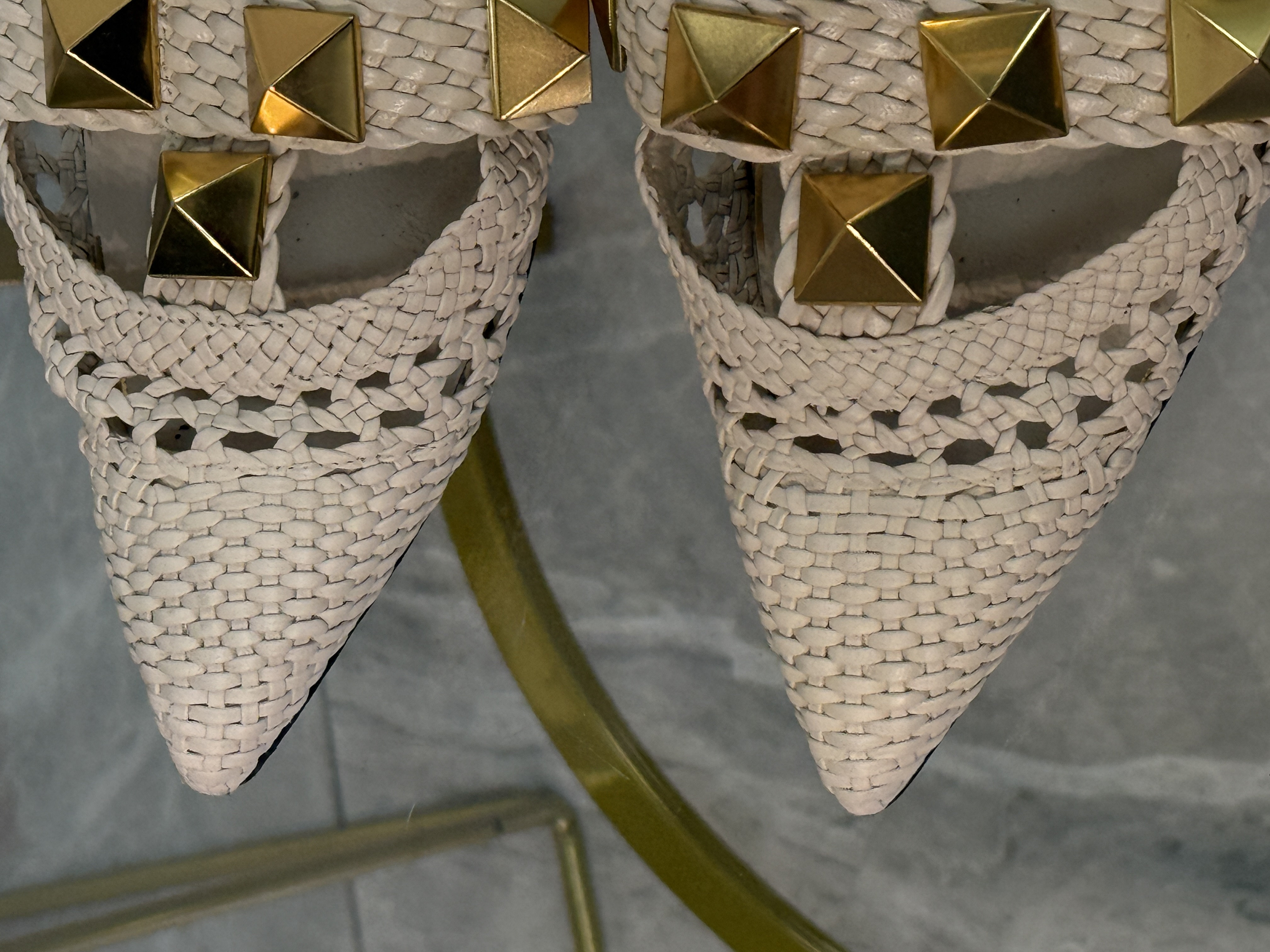 Valentino ROCKSTUDS talla 35