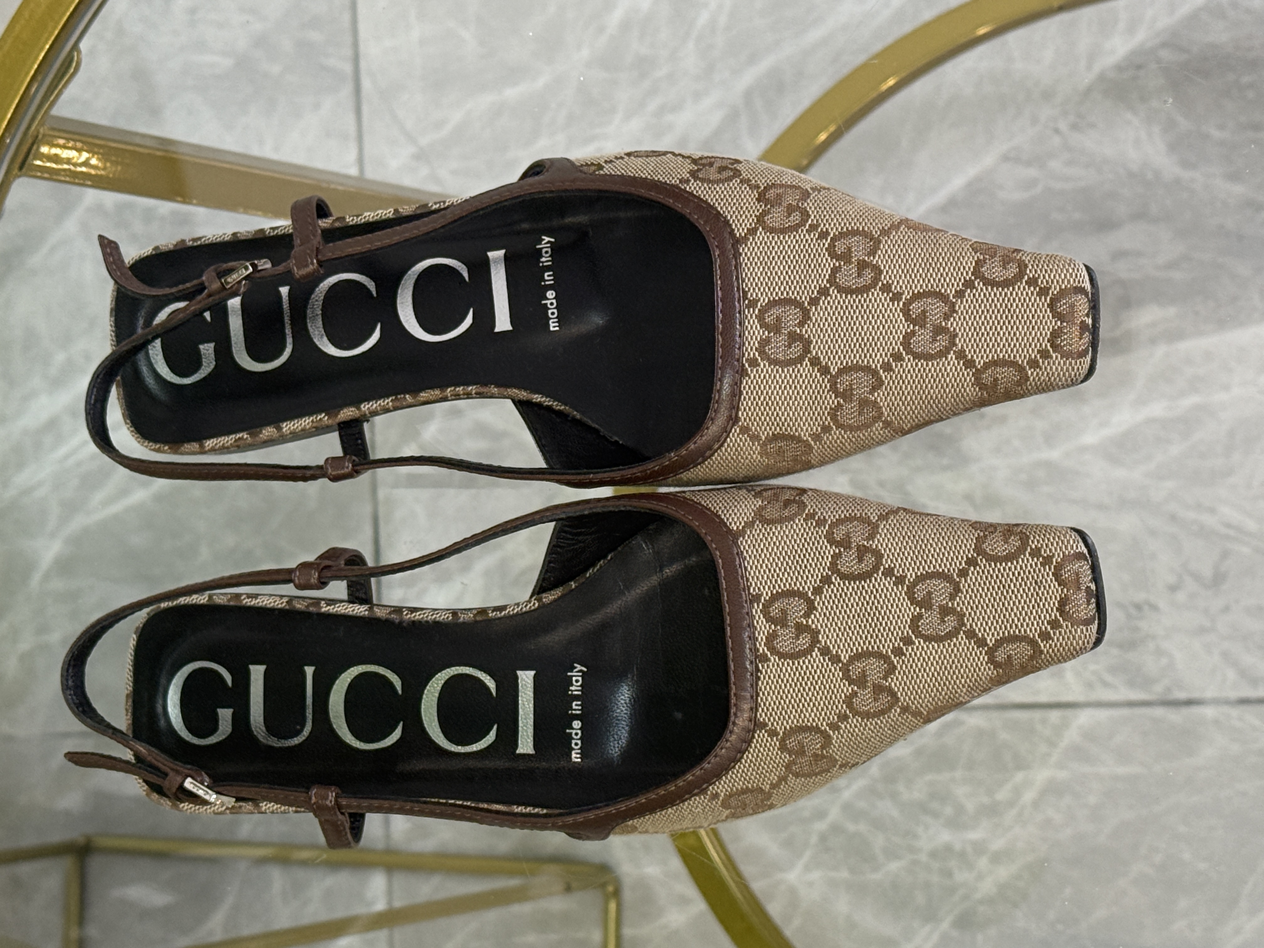 Gucci flat sling back Talla 35.5