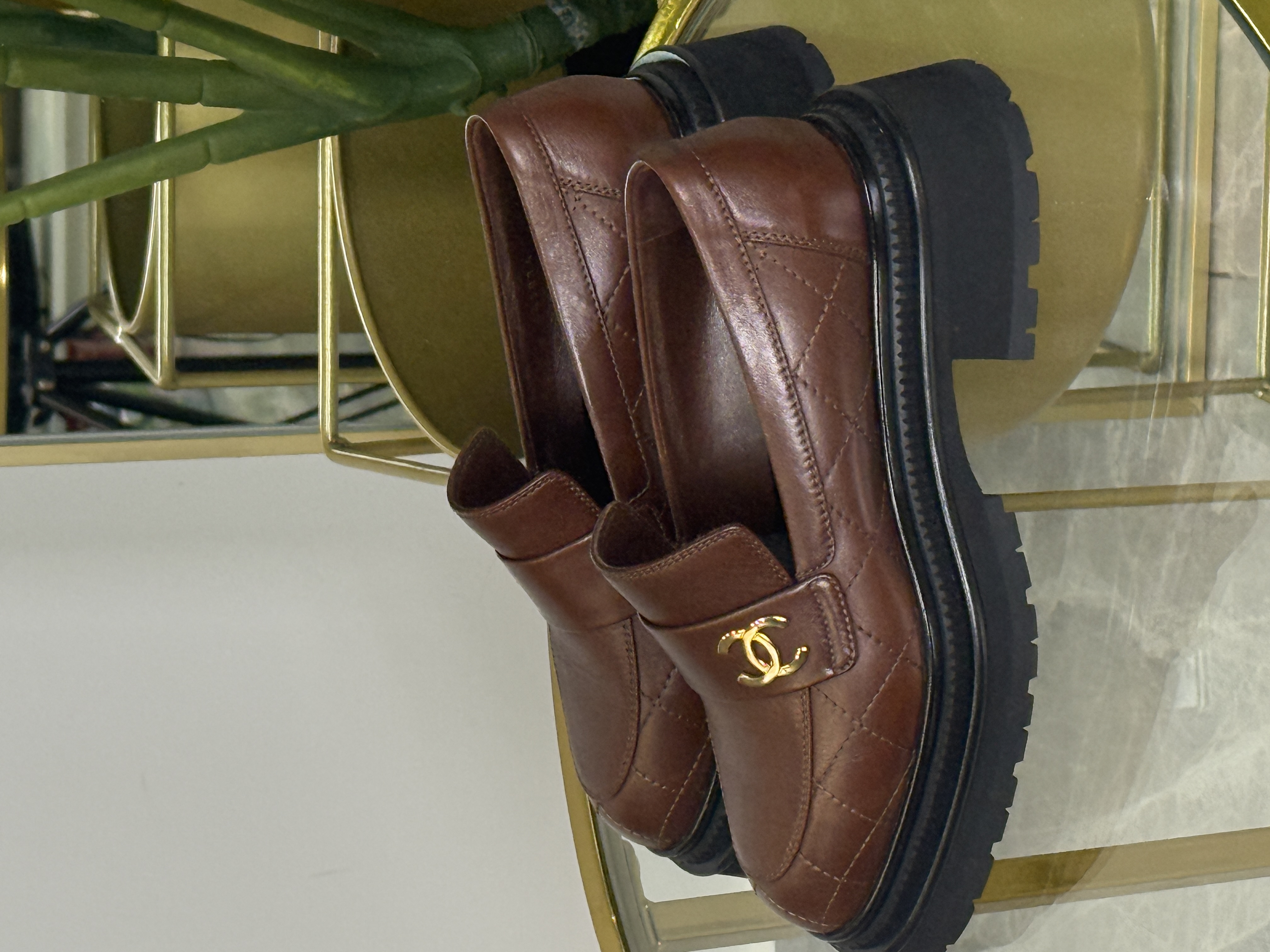 Chanel Loafers Talla 36 (5/5.5) 